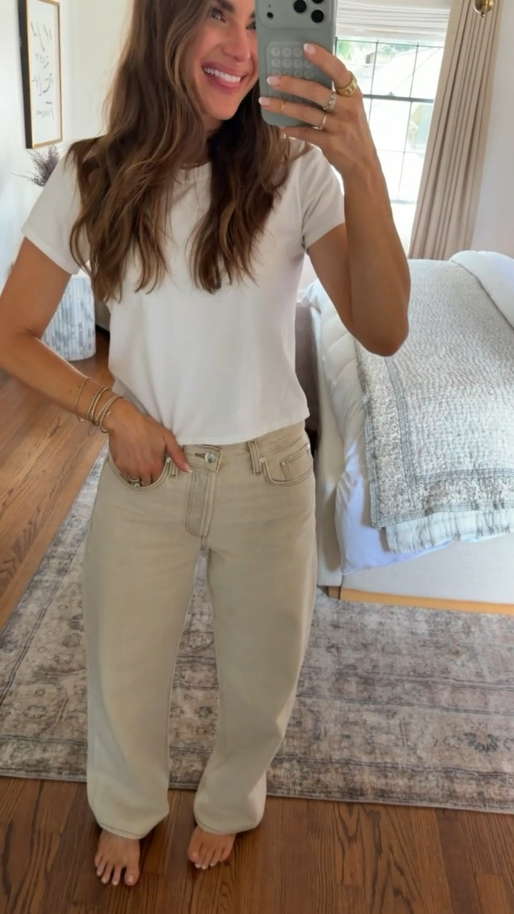 OOTD - basic fit with new jeans I love this color 🍂🤎

#LTKootd