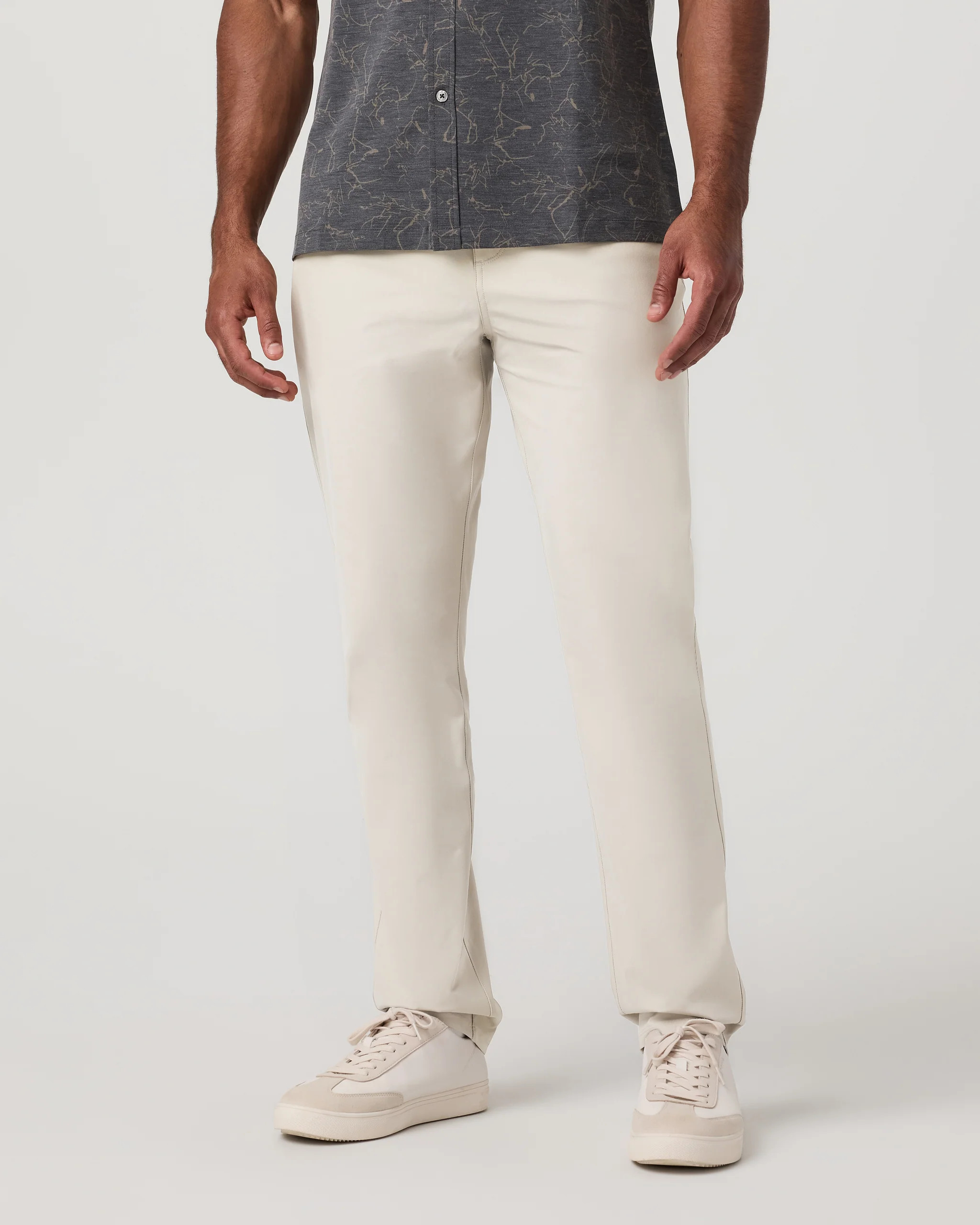 Meta Pant Classic Fit 32" | Men's Birch 5-Pocket Pants | Vuori | Vuori Clothing (US & Canada)
