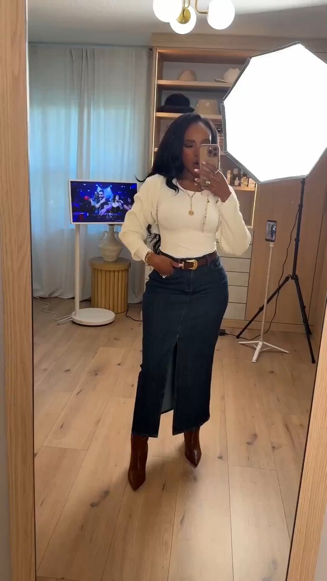 ✨ Clean, Polished Denim Chic

This denim midi skirt look is all about timeless structure with an effortless winter feel. A sleek fitted top and tall boots create clean lines that feel put together without trying too hard, making this an easy outfit to rewear and restyle all season long. It’s one of those classic combinations that always earns its place in your closet.

Perfect for:
• Winter days
• Casual dinners
• Polished everyday outings

📏 Sizing:
Top: Small
Skirt: Small
Boots: True to size (per listing guide)

Measurements:
5’4” · 138 lbs · 34D · 27” waist · 40” hips

Save this post for later.

Denim midi skirt outfit inspiration, elevated winter basics, neutral styling ideas, classic everyday looks, versatile layering staples.

Follow me on Instagram and YouTube @kirasfashionfinds

#LTKPetite #LTKootd