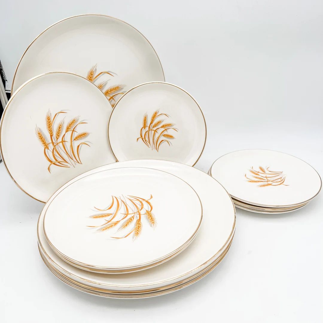 Homer Laughlin Golden Wheat Pattern Plates/1950s/4-9 - Etsy | Etsy (US)