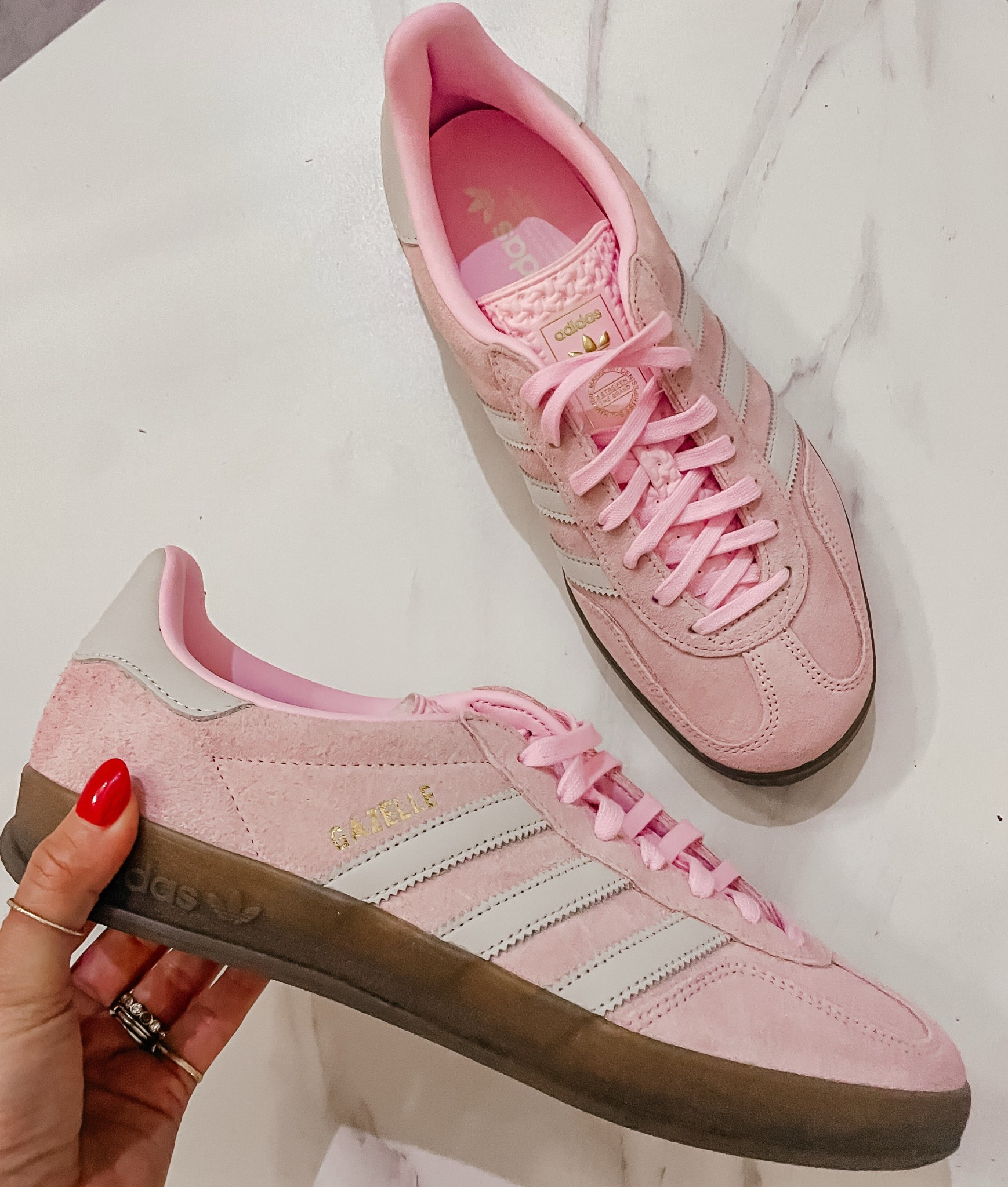 Pink shoes. Spring fashion. Spring shoes. Spring fashion 2035z sambas. Shoes fit true to size. Sunglasses and a huge spring sale round uo. Spring fashion. Spring outfit 2025 | affordable fashion | spring fashion | target finds 225 | target new release | sports mom outfit | target haul 2025 | summer fashion 2025 | spring outfits #affordablefashion  #springfashion2025 #clothinghaul #springstyle #targetstyle


Comment SHOP below to receive a DM with the link to shop this post on my LTK ⬇ https://liketk.it/5a40U #ltkwatchnow #ltksalealert #ltkworkwear

#LTKSaleAlert #LTKWatchNow #LTKShoeCrush