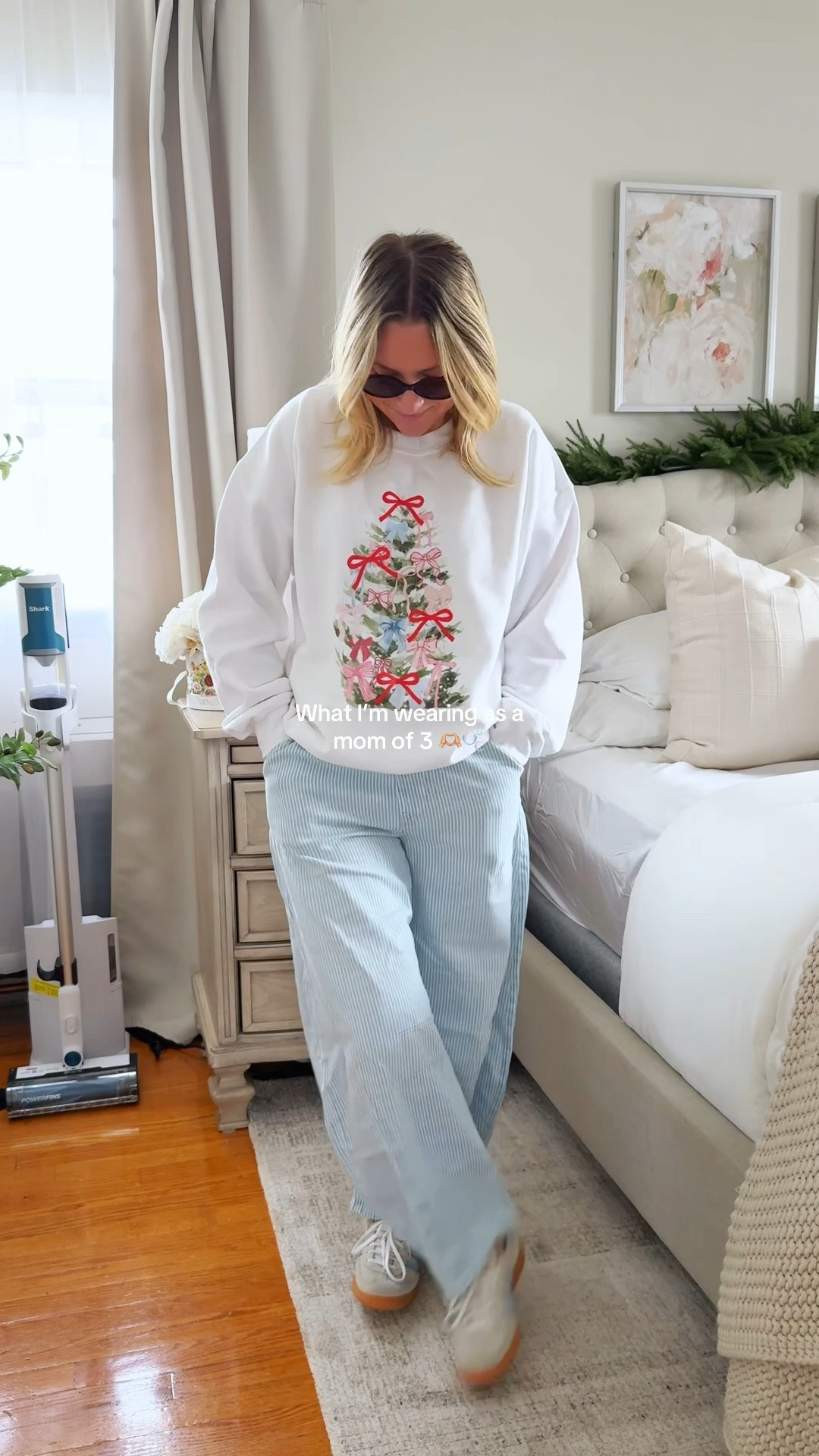 The comfiest jeans you will own 🫶🏼

#LTKmomlife #LTKSeasonal #LTKSaleAlert