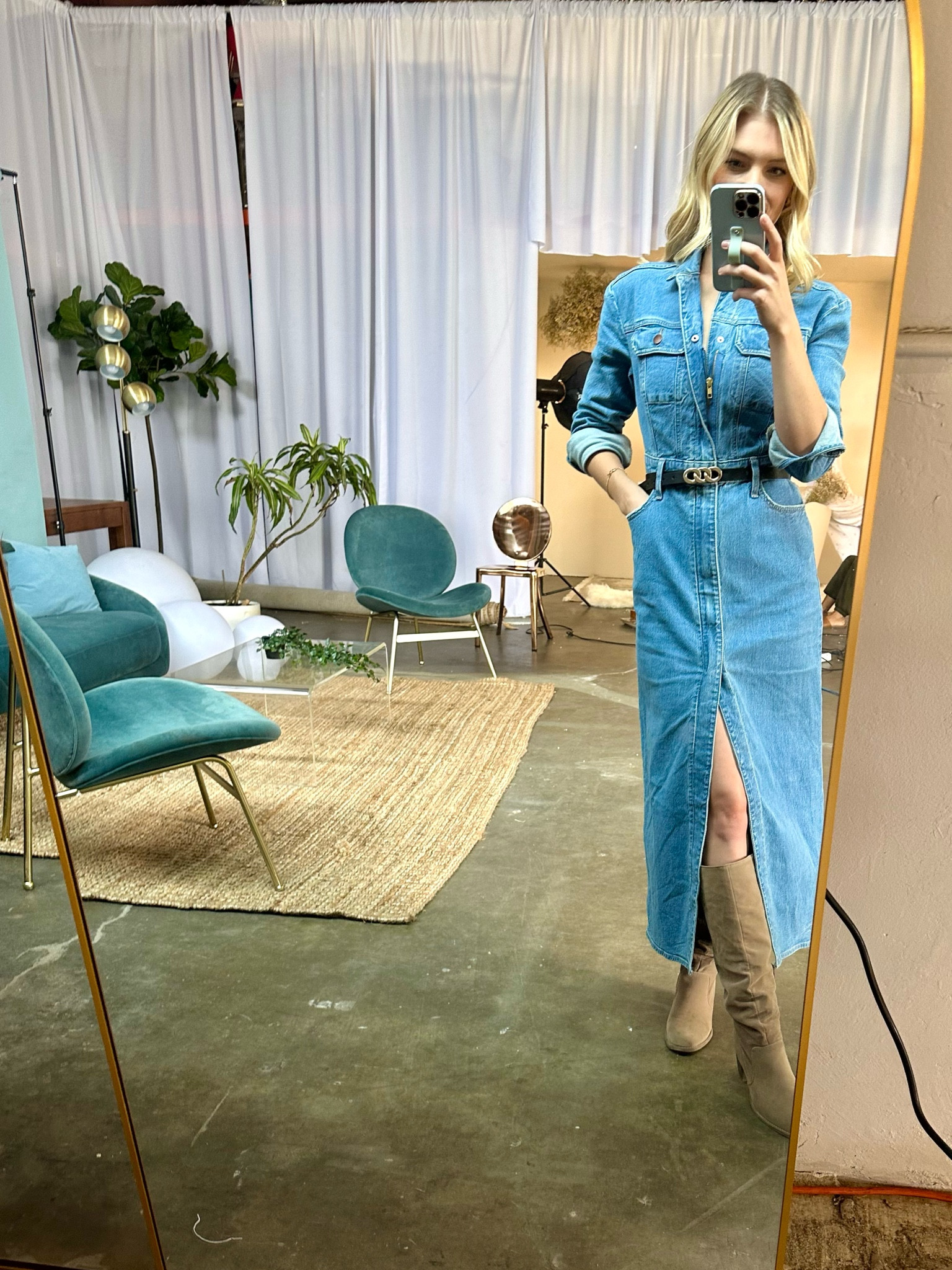 Jean dress perfection! 💙💙 

#LTKbeauty #LTKfamily #LTKstyletip