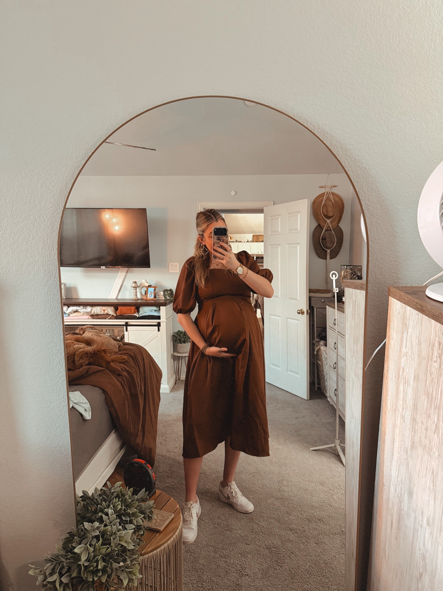 Cute spring dress. MIDI dress. Mom fashion. Amazon  

#LTKootd #LTKSeasonal #LTKBump