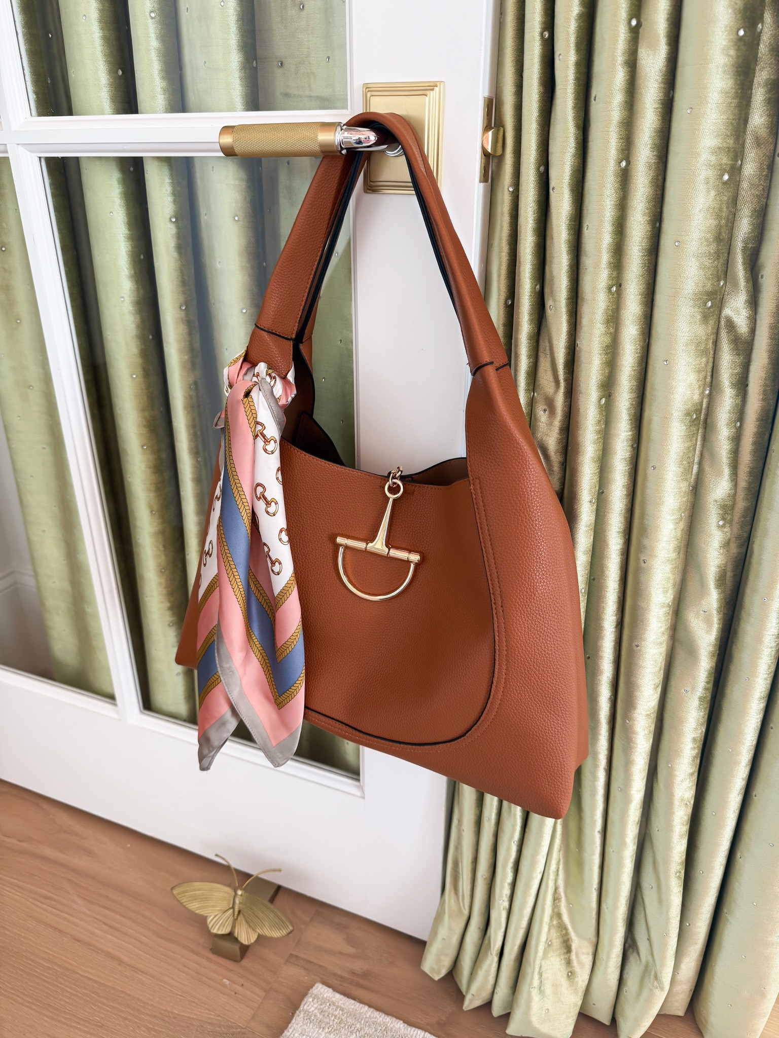 This bag is GORGEOUS

#LTKgrwm #LTKdayinmylife #LTKootd