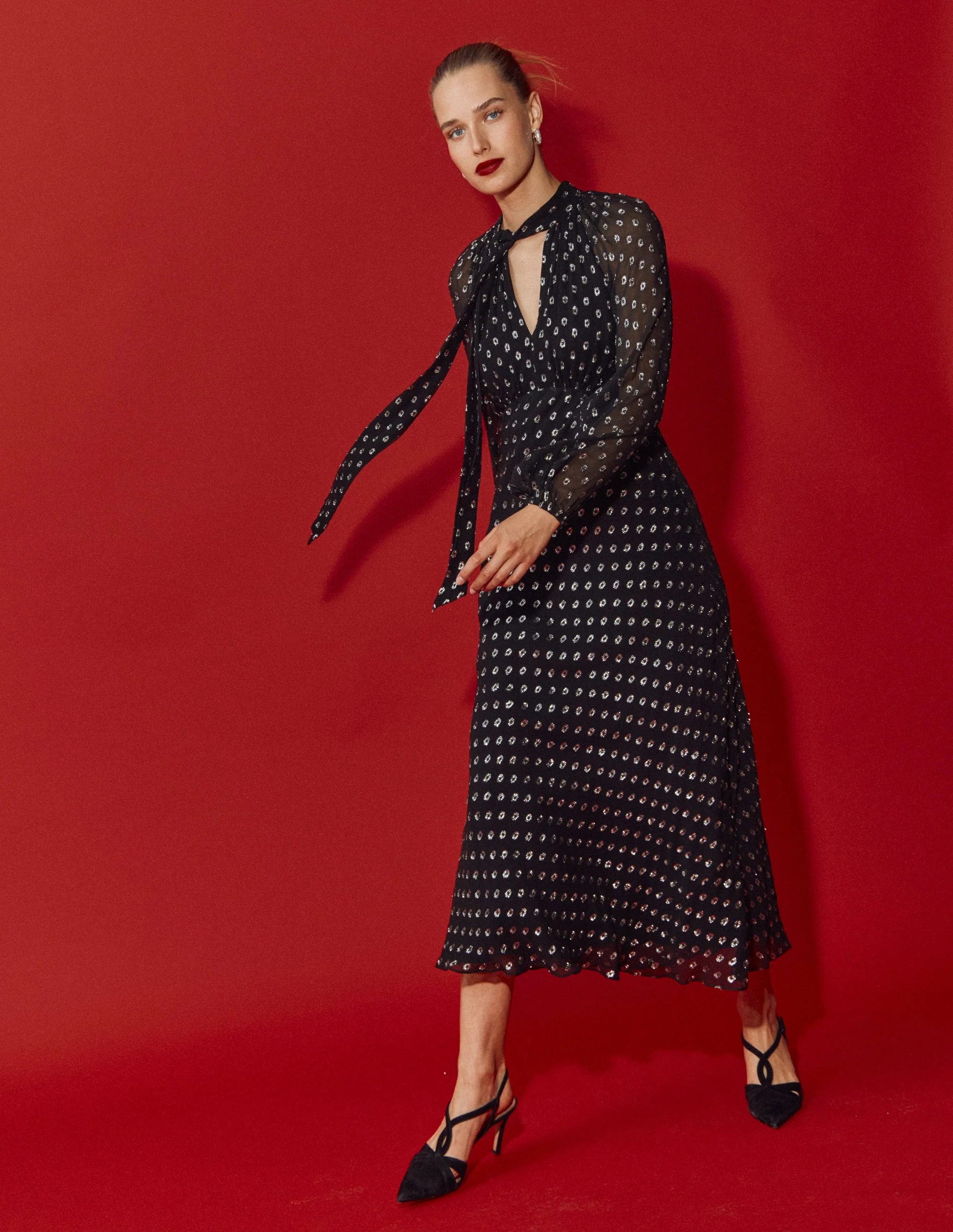 Tie Neck Midi Dress Black and Silver Clip Boden | Boden (US)