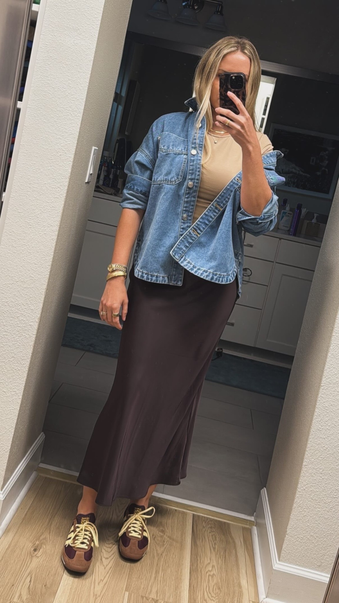 Satin skirt - fall adidass

#LTKFindsUnder100 #LTKShoeCrush #LTKSeasonal