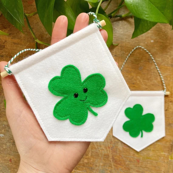 Felt Shamrock Banner  St. Patricks Day Flag Decoration  | Etsy | Etsy (US)