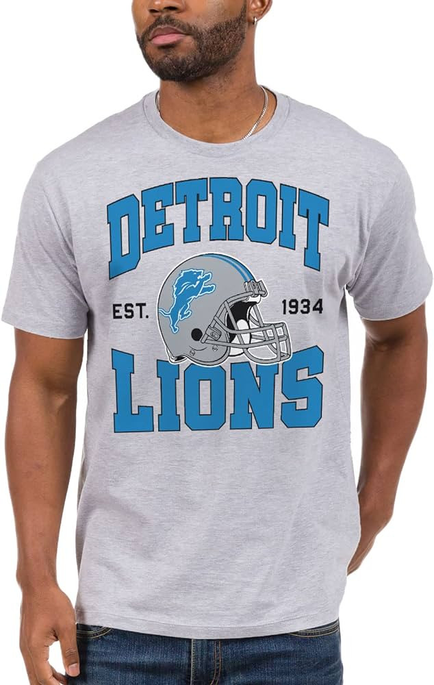 Junk Food NFL Team Helmet T-Shirt Adult | Amazon (US)