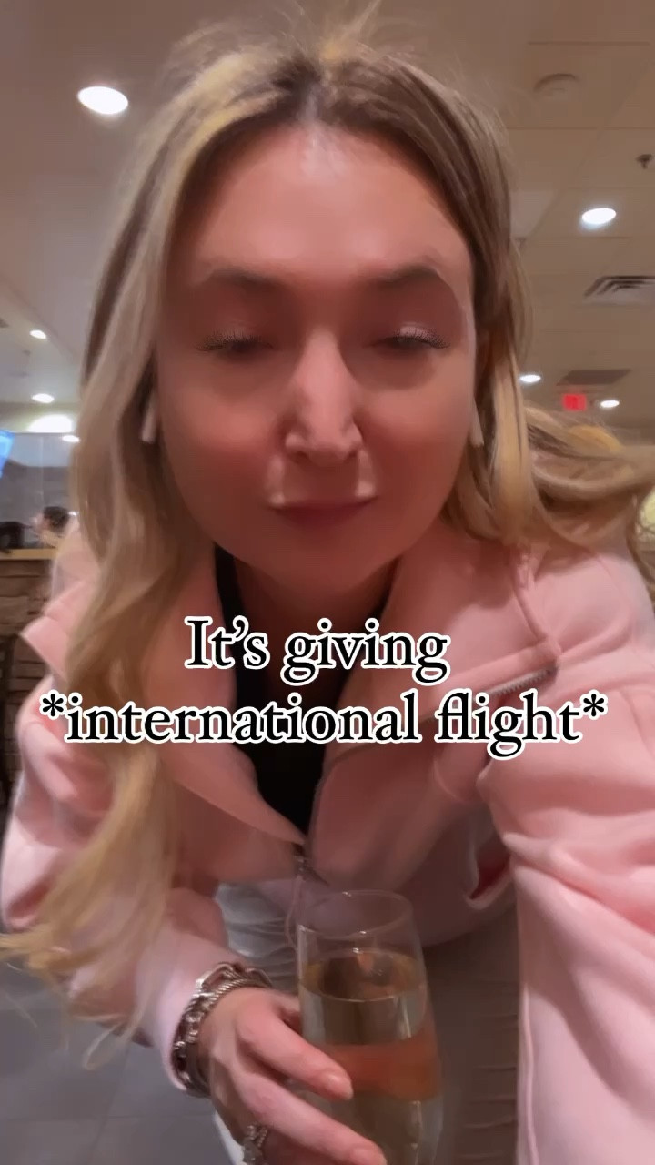 International travel outfit of the day!

Travel look. Airport outfit. Travel outfit. Strawberry milkshake. Lululemon cargo joggers. Lululemon cargos. Cargo pants. 

#LTKtravel #LTKstyletip #LTKVideo