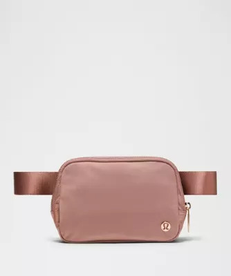 Everywhere Belt Bag 1L  - Red Clay/Rose Gold - ONE SIZE | lululemon (AU)