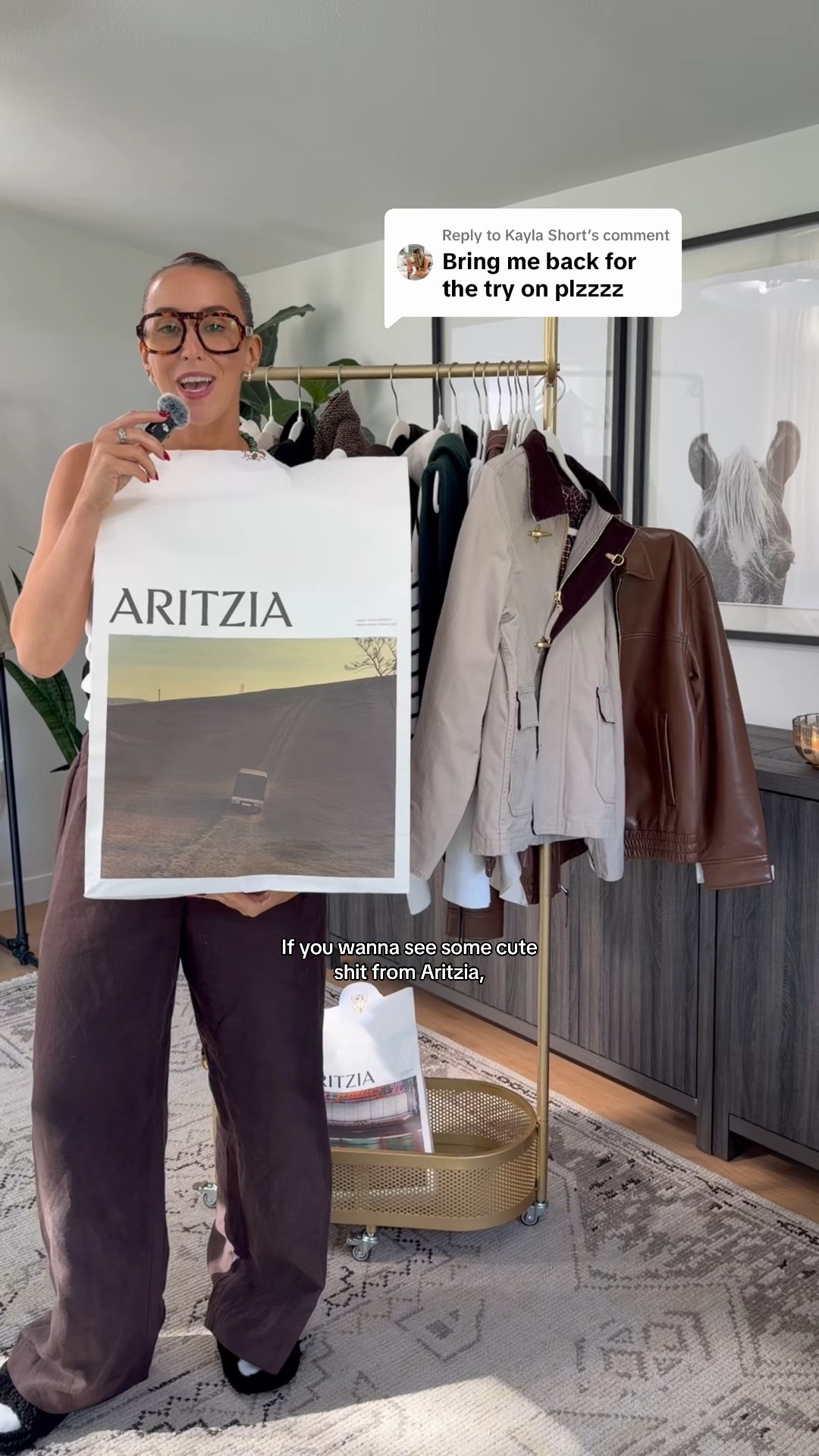 going to switch these @Aritzia videos up! This is a try on haul and we’ll be styling each outfit individually , comment and let me know which one you wanna see styled first! 
.
.
#artizia #aritziahaul #aritziaoutfits #falloutfits #artiziatryon

#LTKSeasonal #LTKgrwm #LTKootd