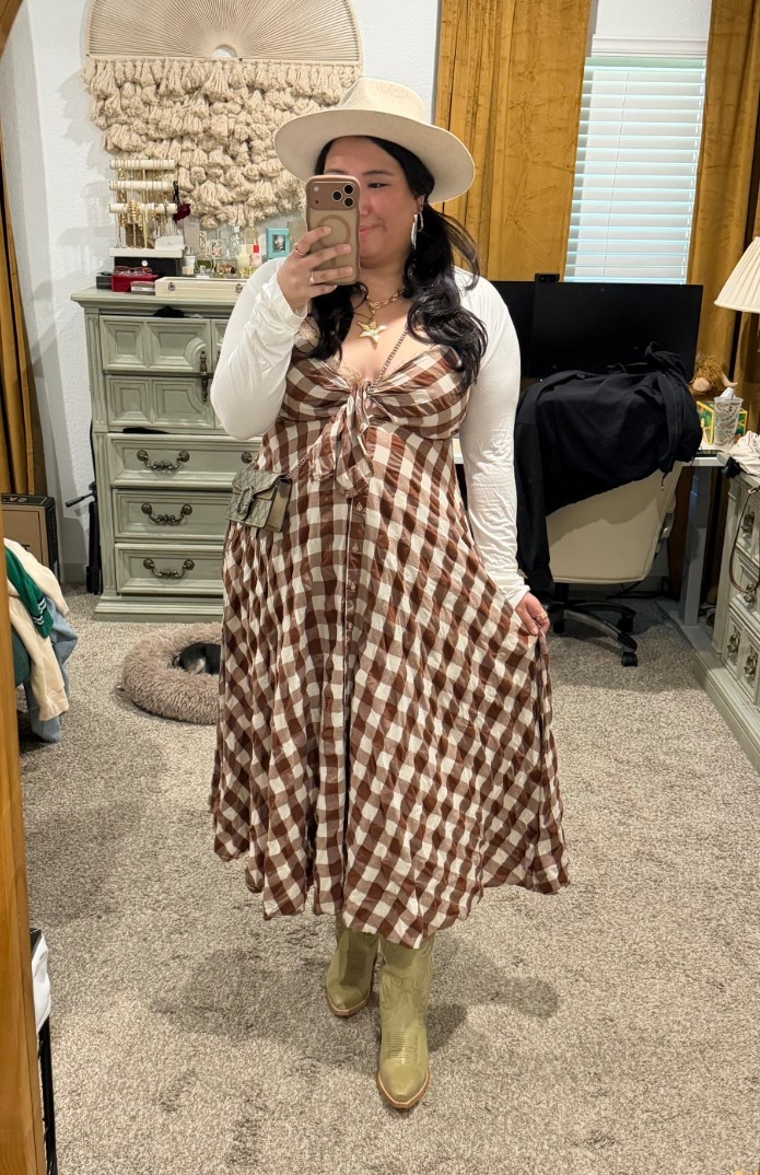 Missing Rodeo season already 😭

#LTKPlusSize #LTKootd #LTKMidsize