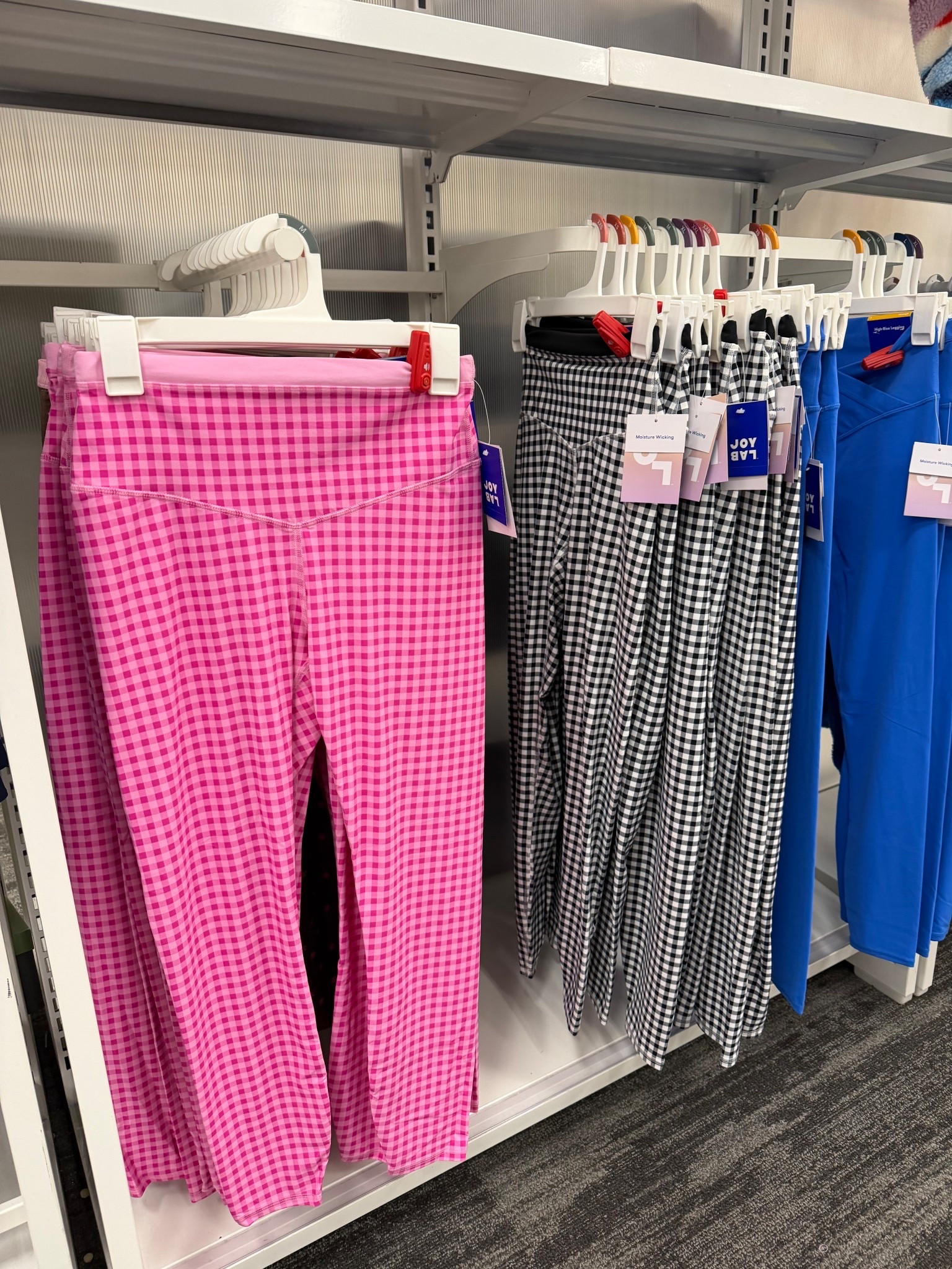 target finds 🎯 

#targetfinds #target #ootd #leggings 

#LTKSaleAlert #LTKFindsUnder50 #LTKootd