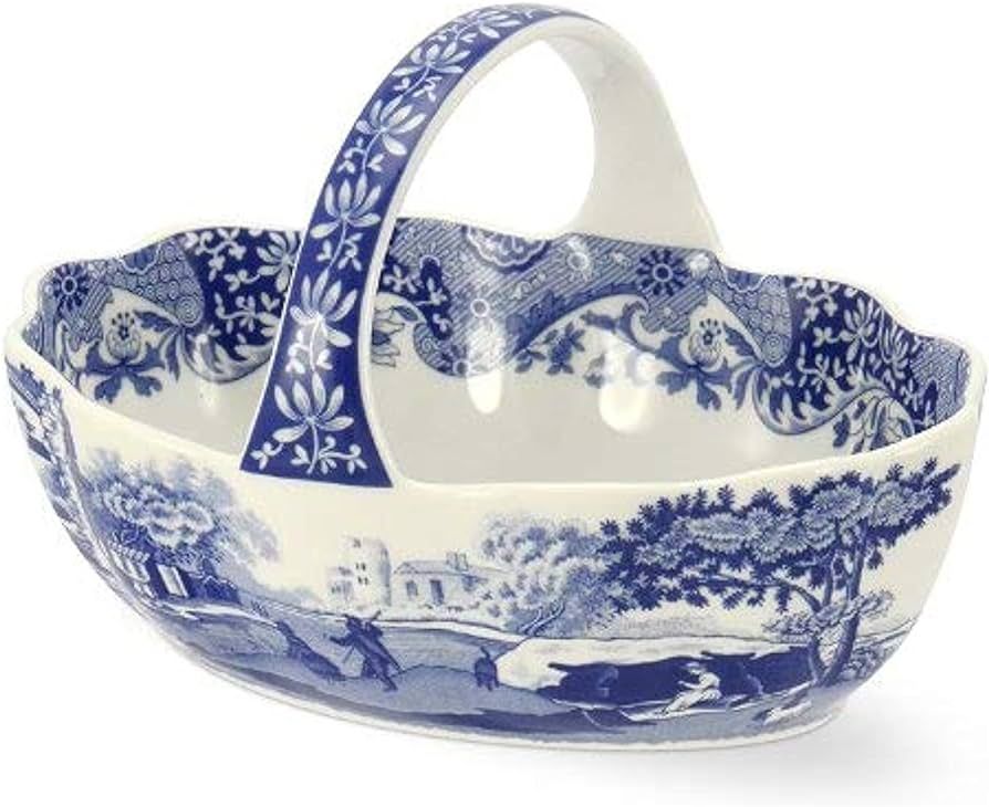 Spode Blue Italian Handled Basket | Fruit Bowl | Centerpiece for Potpourri | Home Décor | Made o... | Amazon (US)