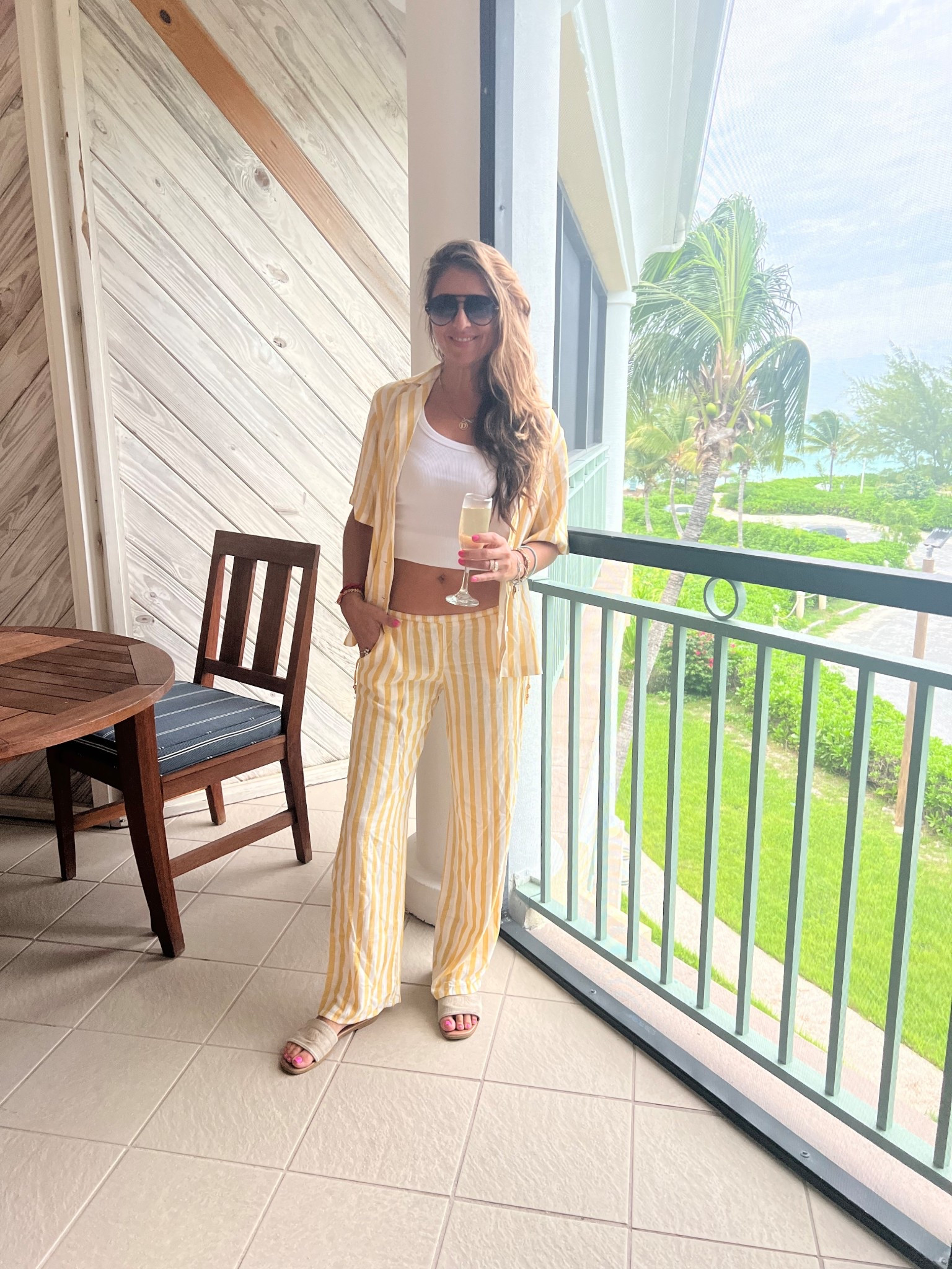 Beach Vibes 🥂☀️

#LTKtravel #LTKcanada #LTKsummer