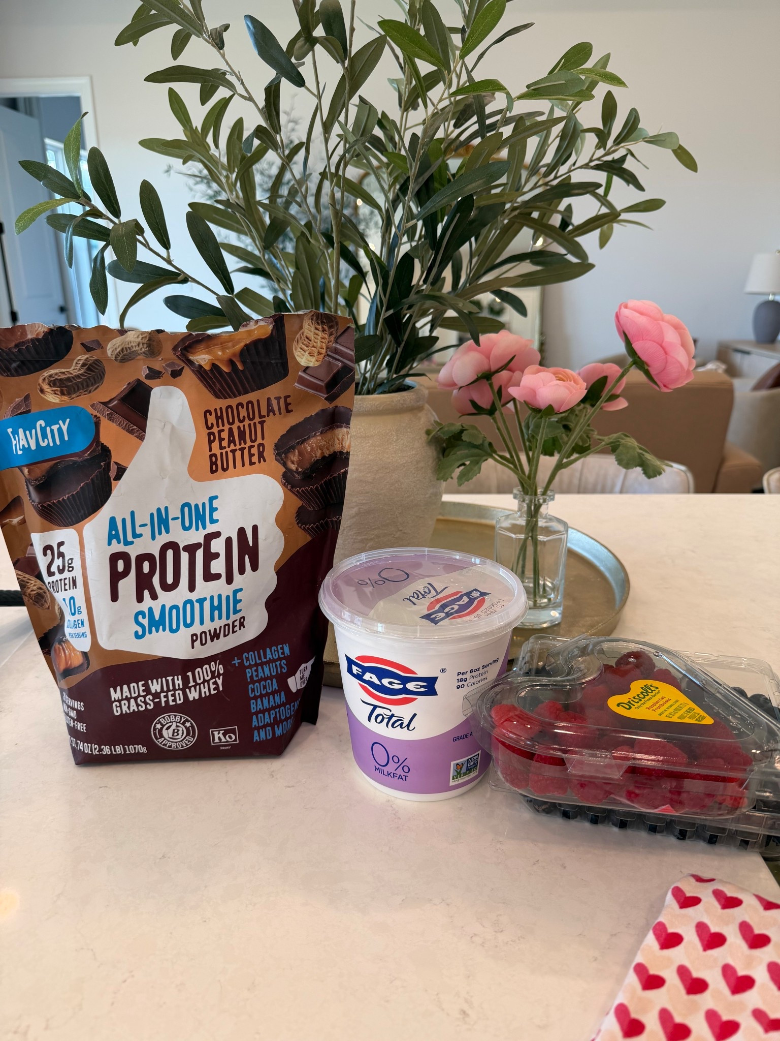 My favorite clean ingredients protein powder 

#LTKfitnessgoals #LTKdayinmylife #LTKstorytime