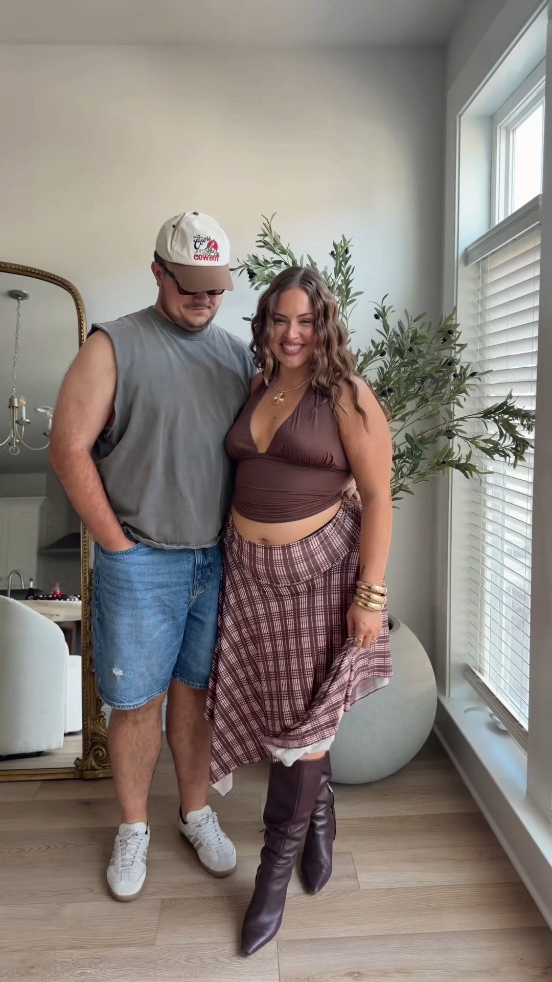 Wearing an xl tank & xxl skirt!