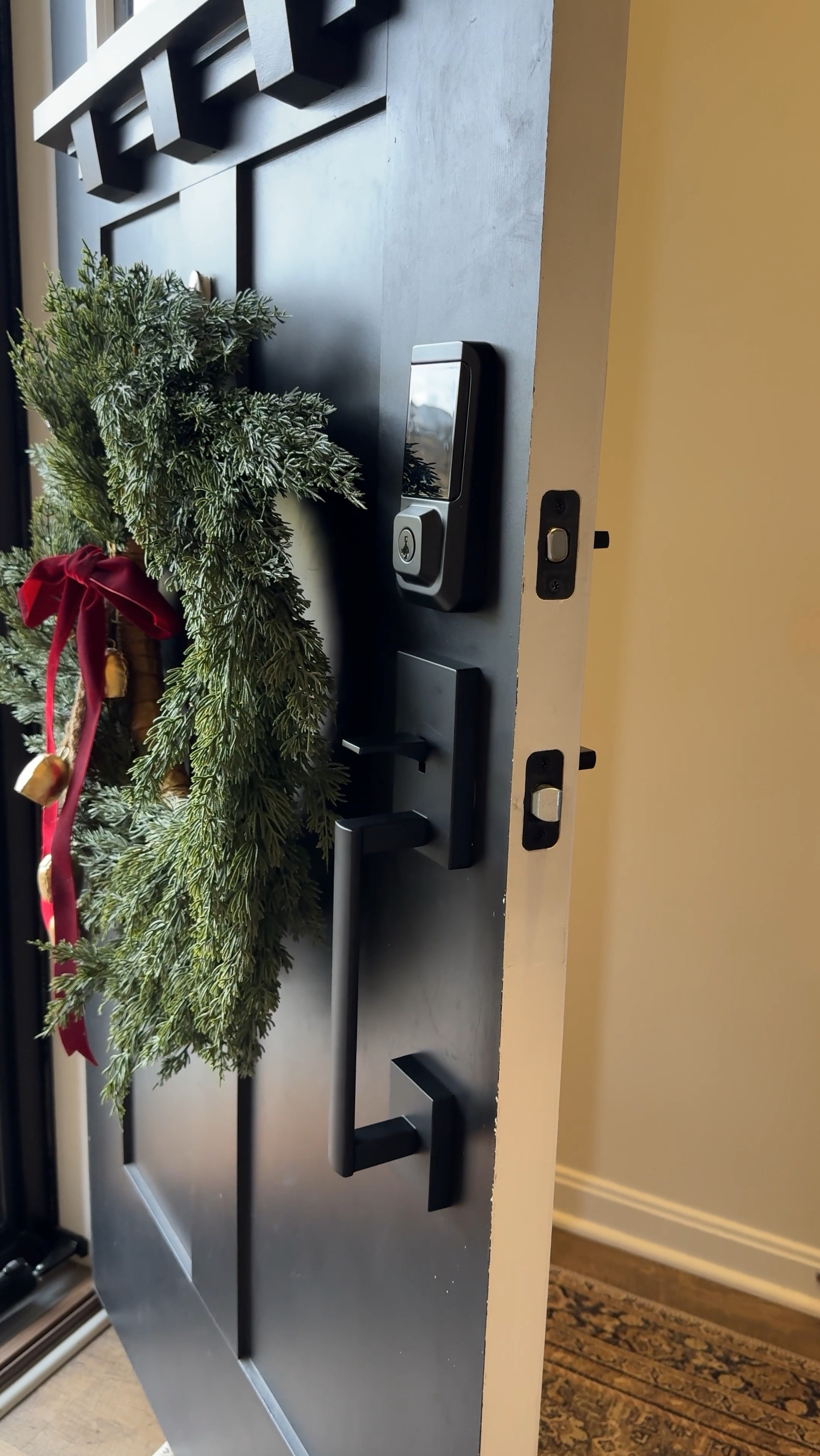 I can’t think of a better time to update your curb appeal! New year new door hardware ❤️

Kwikset Halo Lockset paired with their San Clemente Handle-set! 

#LTKFamily #LTKFindsUnder100 #LTKHome