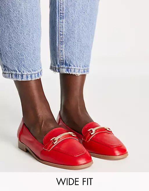 ASOS DESIGN - Verity - Platte loafers met brede pasvorm en versiering in rood | ASOS | ASOS (Global)