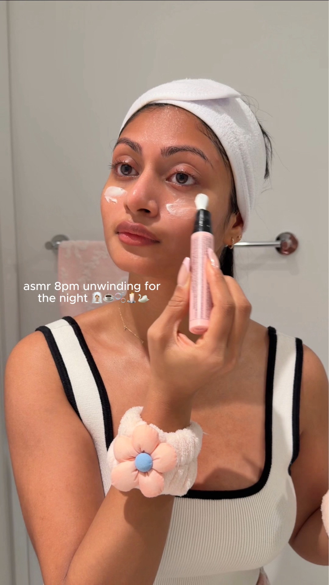 ASMR 8pm Unwinding For The Night 🧖🏽‍♀️☕️🫧🕯️🦢

#LTKBeauty #LTKselfcare #LTKgrwm