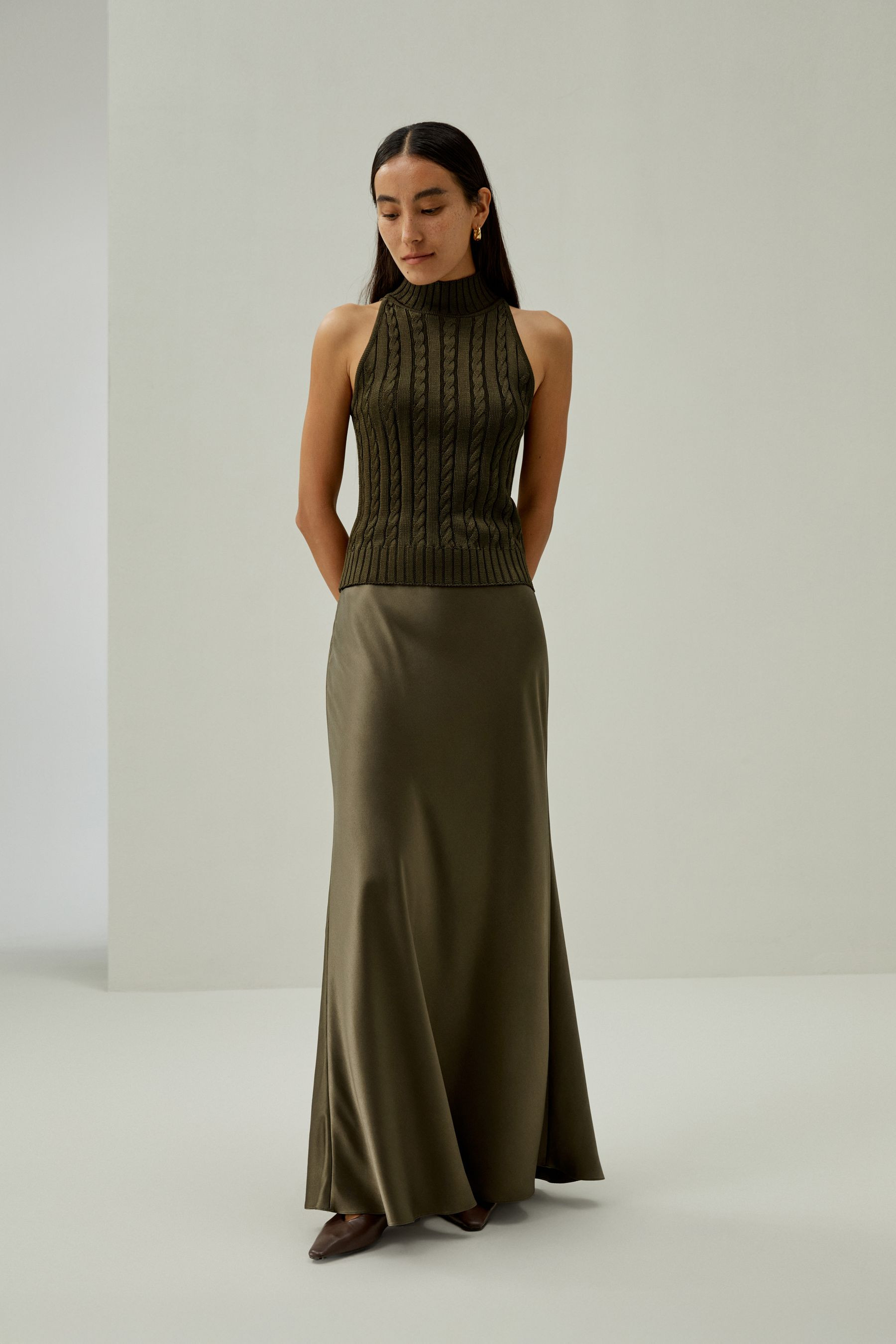 Versatile Double-Faced Silk Charmeuse Skirt | LilySilk