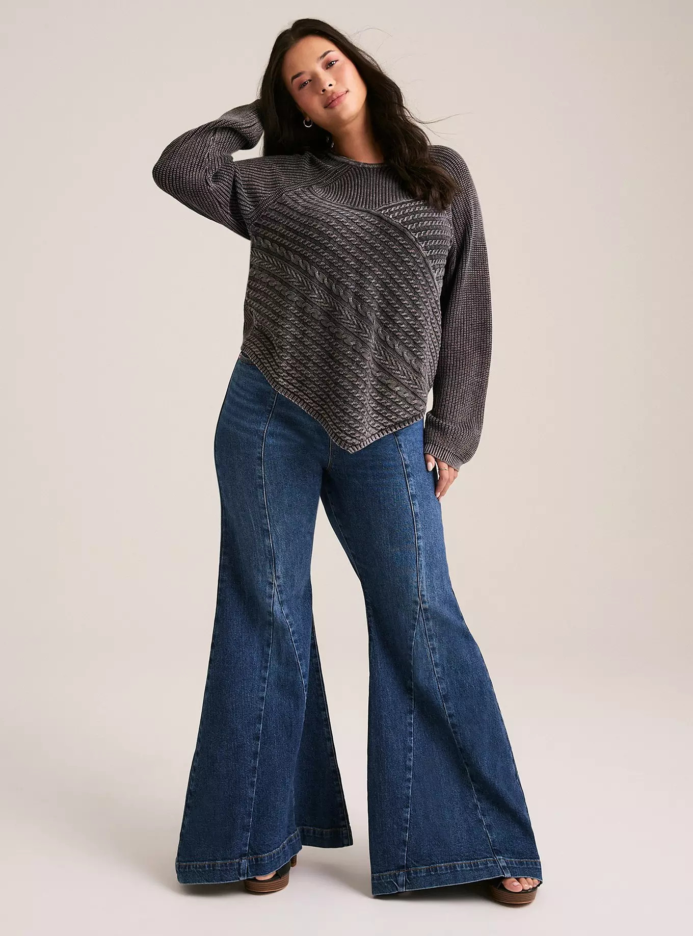 Festi Cropped Crew Sweater | Torrid (US & Canada)