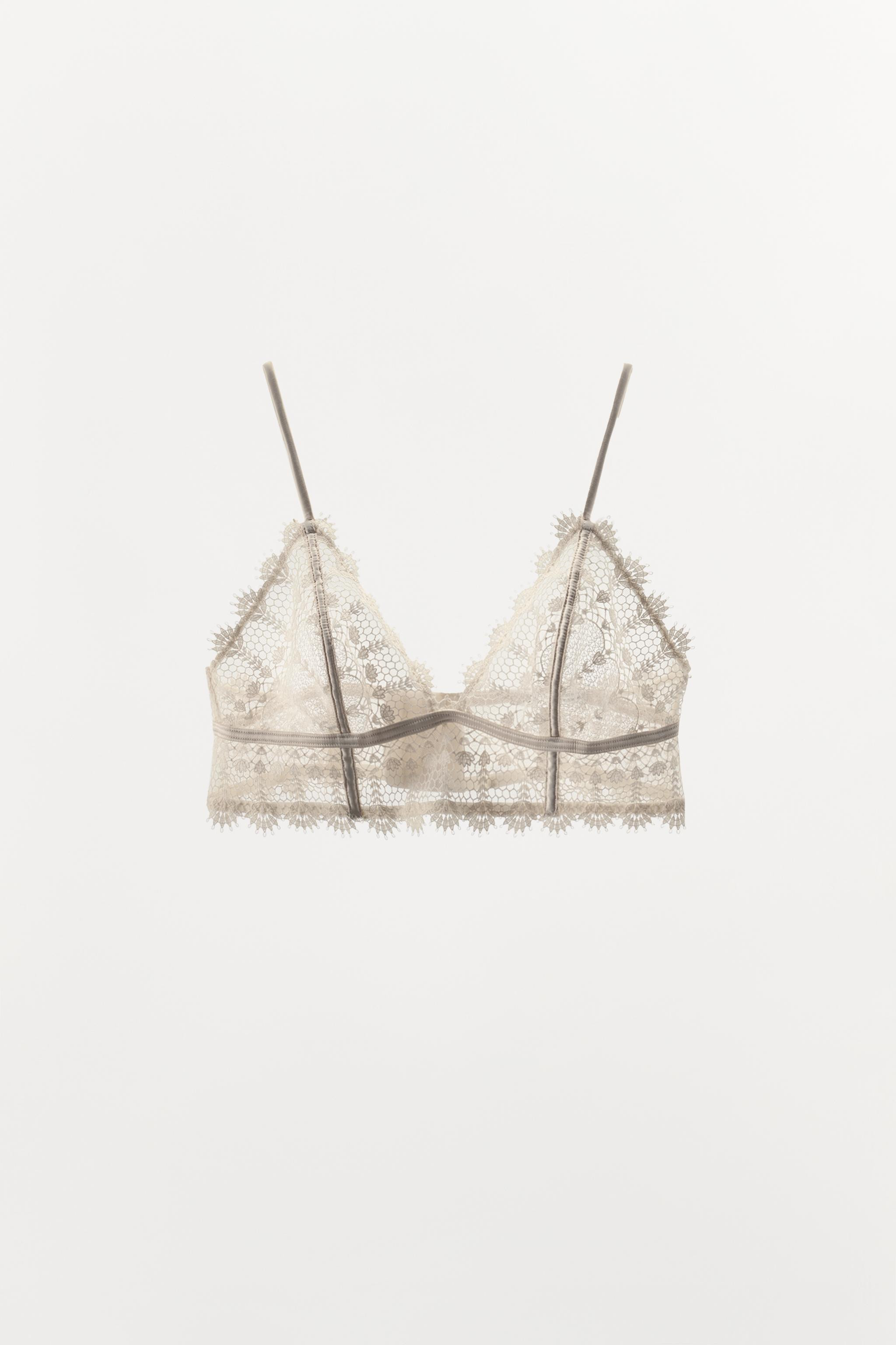 GUIPURE LACE TRIM TRIANGLE BRALETTE | Zara US