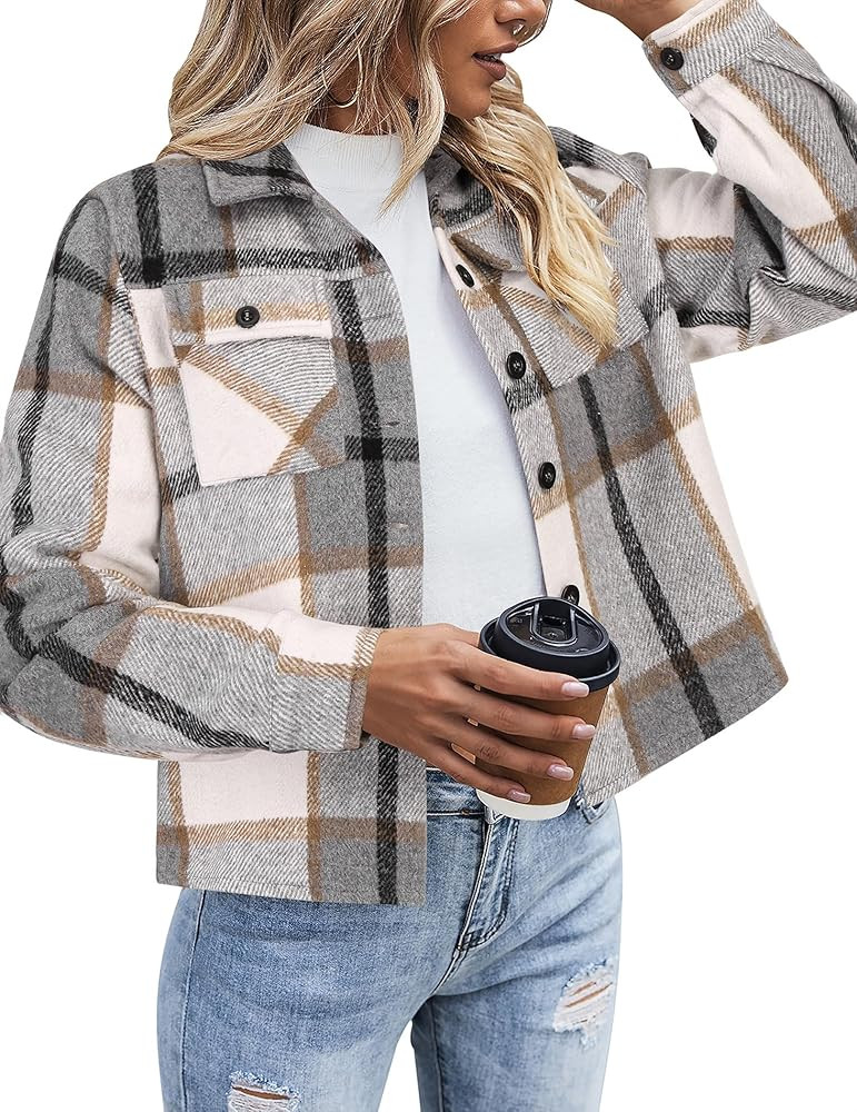 Zeagoo Flannels for Women Cropped Shacket Jacket Fashion Plaid Button Down Shirt 2025 Fall Coat T... | Amazon (US)