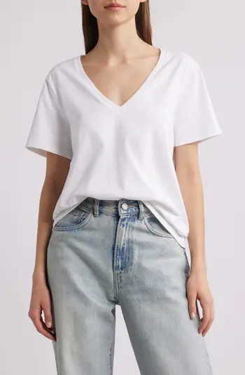 Good American Heritage V-Neck T-Shirt | Nordstrom | Nordstrom