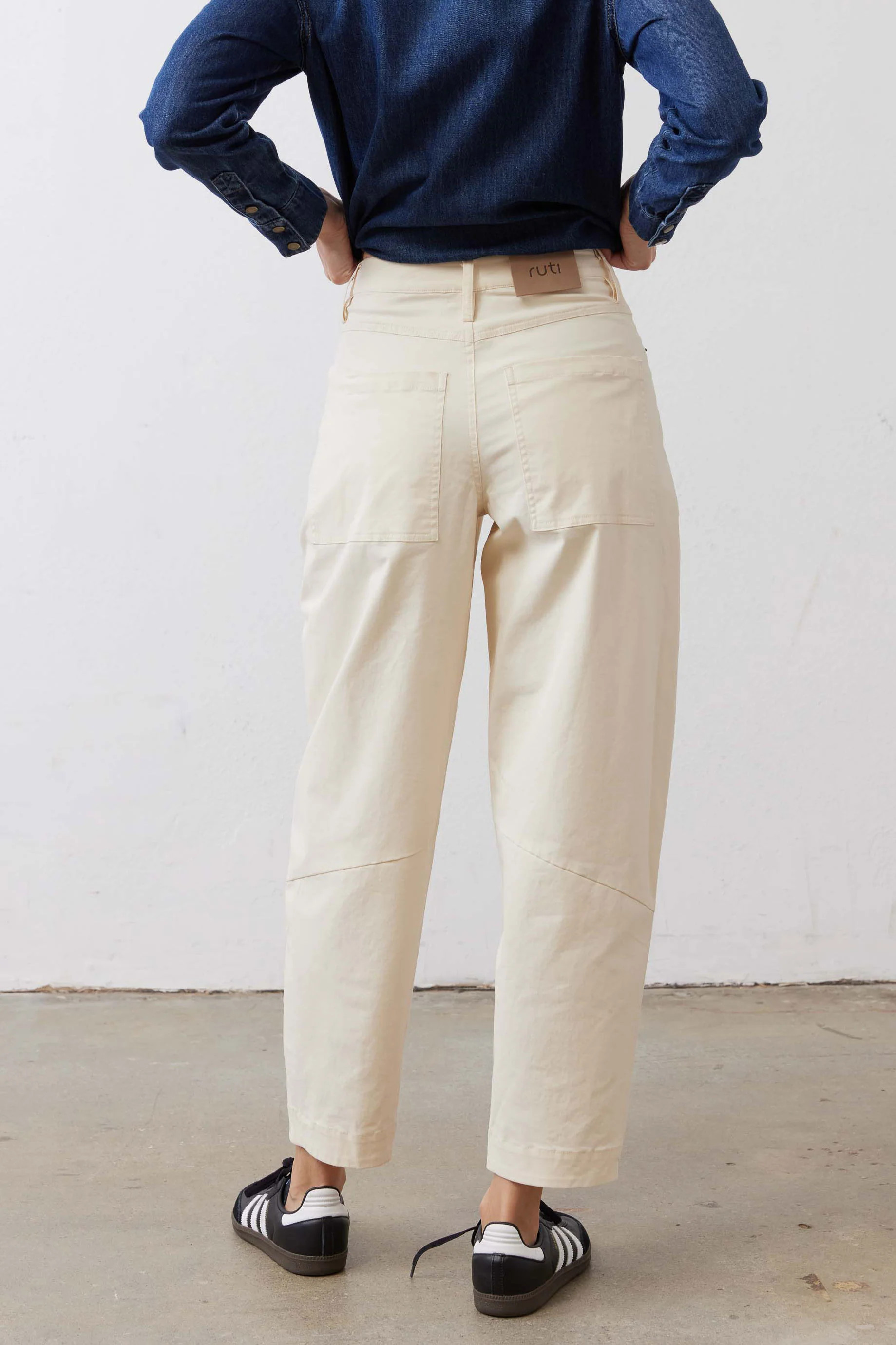The Slouchy Soft Twill Pants | Ruti