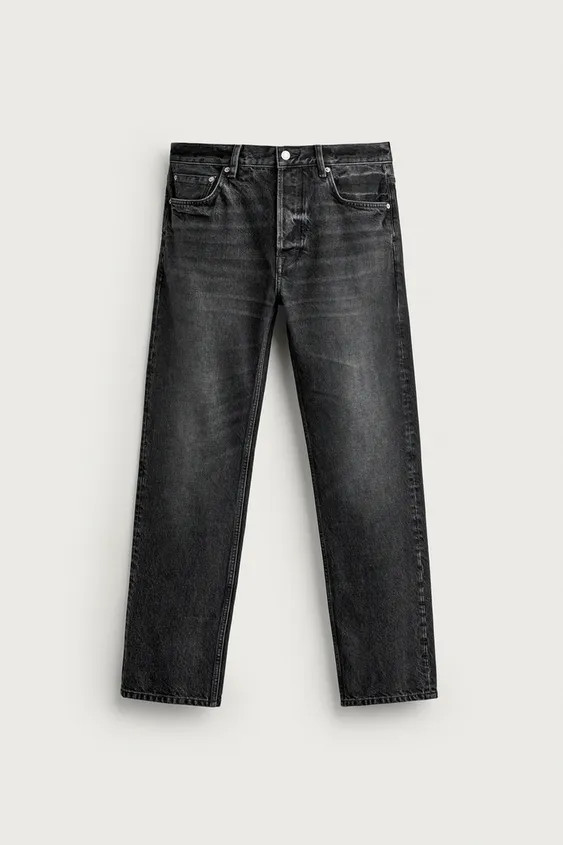 Model height: 188 cmStraight leg from hip to ankle, with a fit that neither tapers nor flares. Mi... | Zara UK