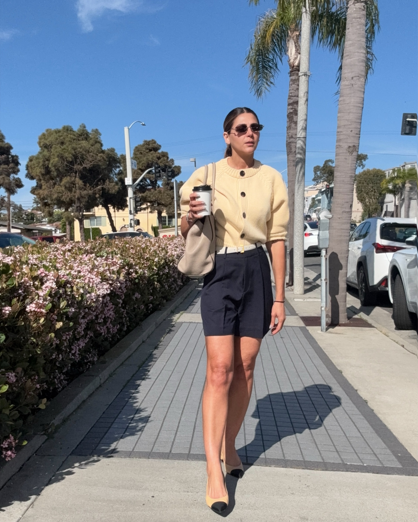 Enjoy a vibrant spring casual look that captures the season's freshness and sunshine! 🌷☀️

Yellow Cardigan is @Zara  
REF. 6771/14

#LTKdayinmylife #LTKSeasonal #LTKgrwm