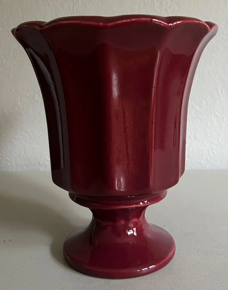 Vintage Haeger Oxblood Red Pedestal Vase | Scalloped Burgundy Ceramic Urn | Footed Vase | Etsy (Global)