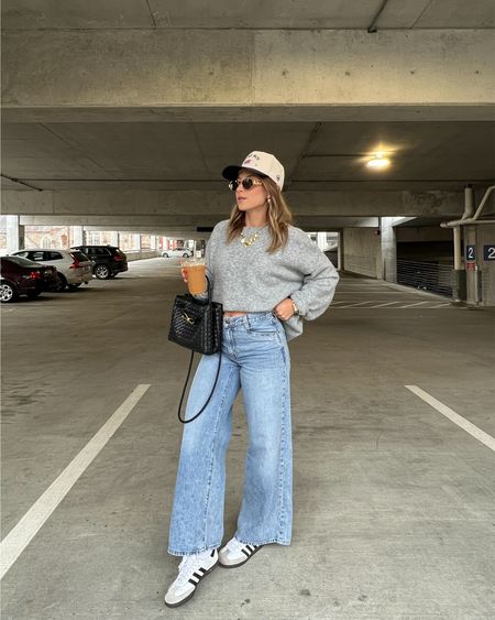 5/5/24 casual Saturday outfit 🫶🏼 casual outfits, spring transition outfits, winter to spring outfits, wide leg jeans, high rise baggy jeans, baggy jeans, Levi’s baggy jeans, oversized sweater, grey oversized sweater 