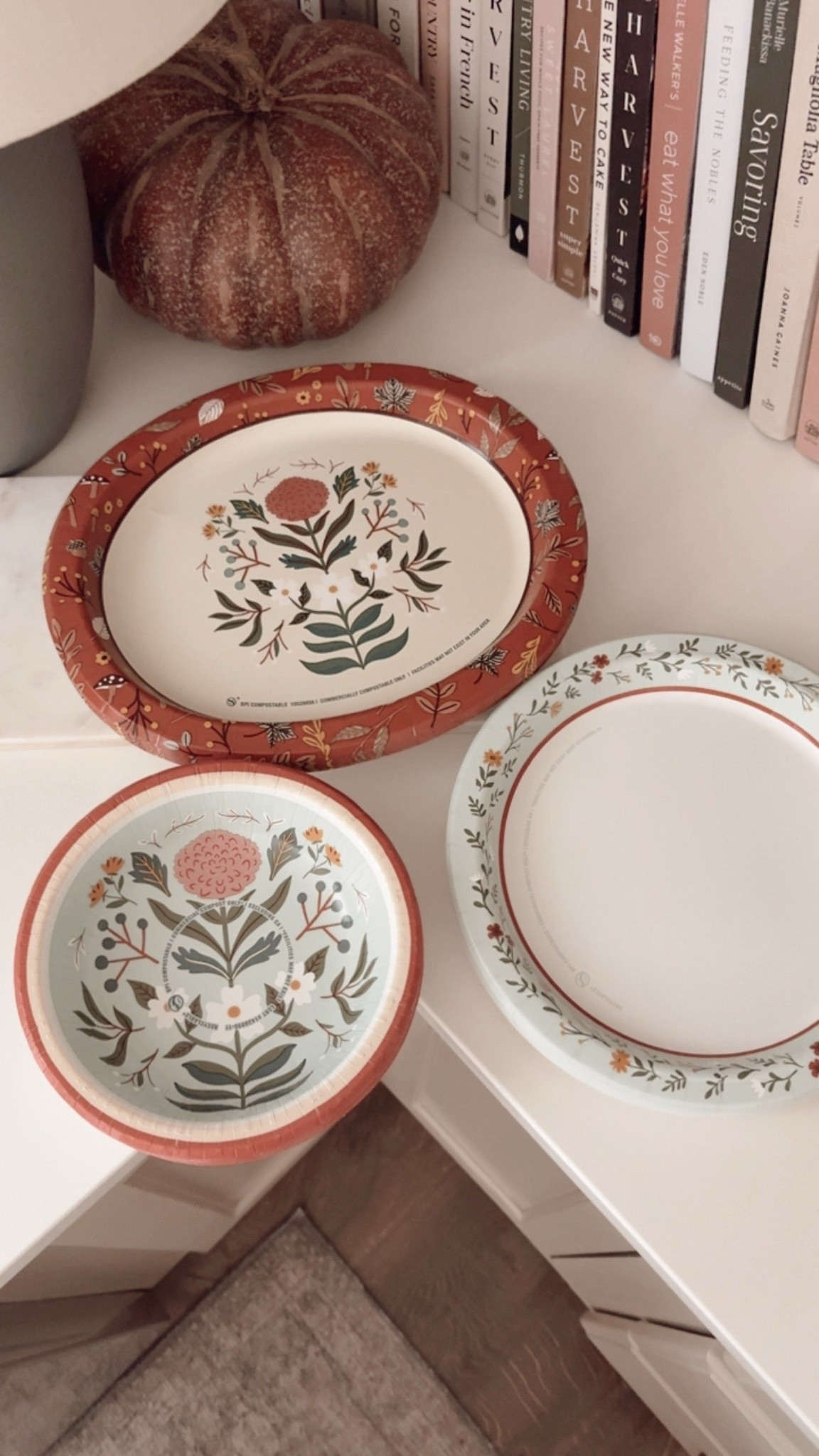 Cute new Fall paper plates and bowls at Target. Perfect if you’re hosting a big group for Thanksgiving.

#LTKHome #LTKSeasonal