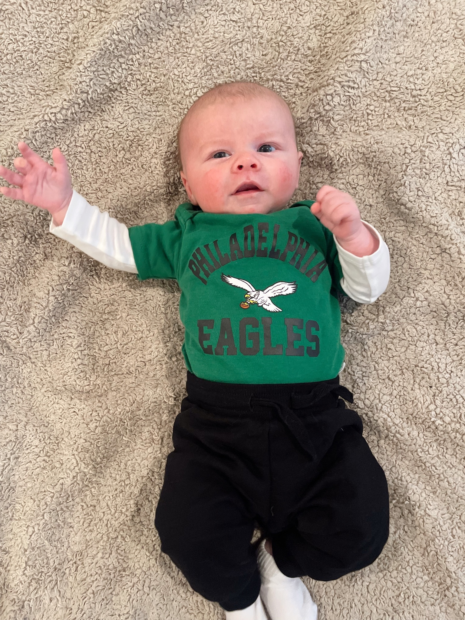 eagles baby onesie | nfl baby gear | sports gear | baby onesies

#LTKfindsunder50 #LTKbaby #LTKstyletip