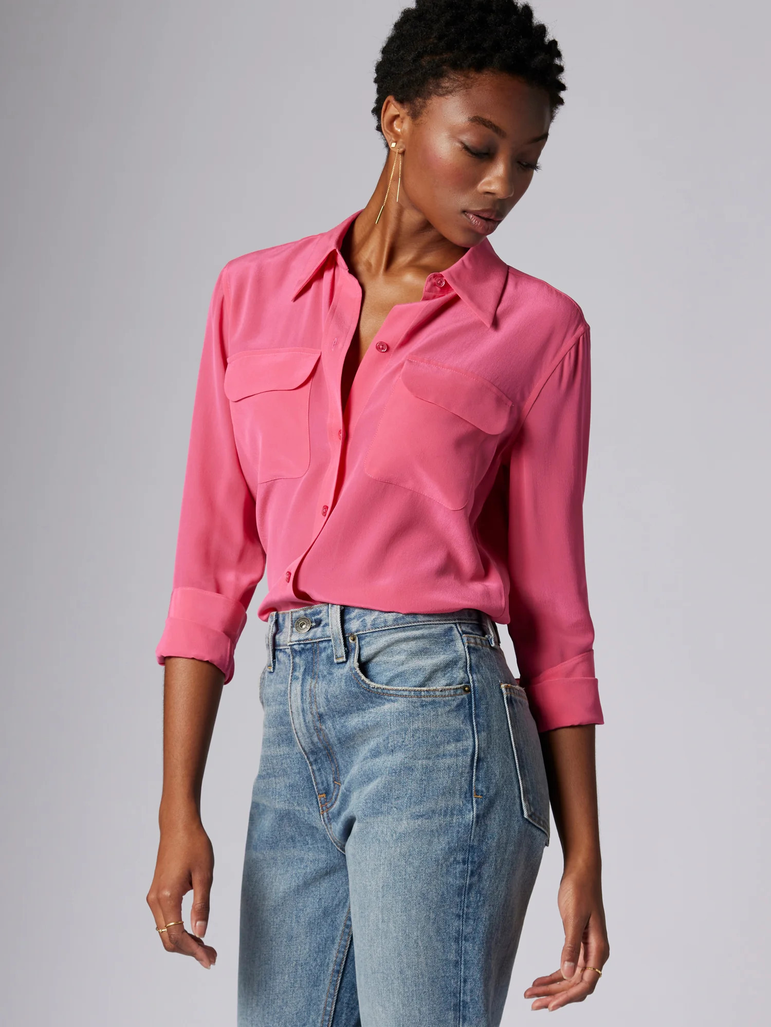 slim signature silk shirt | Equipment