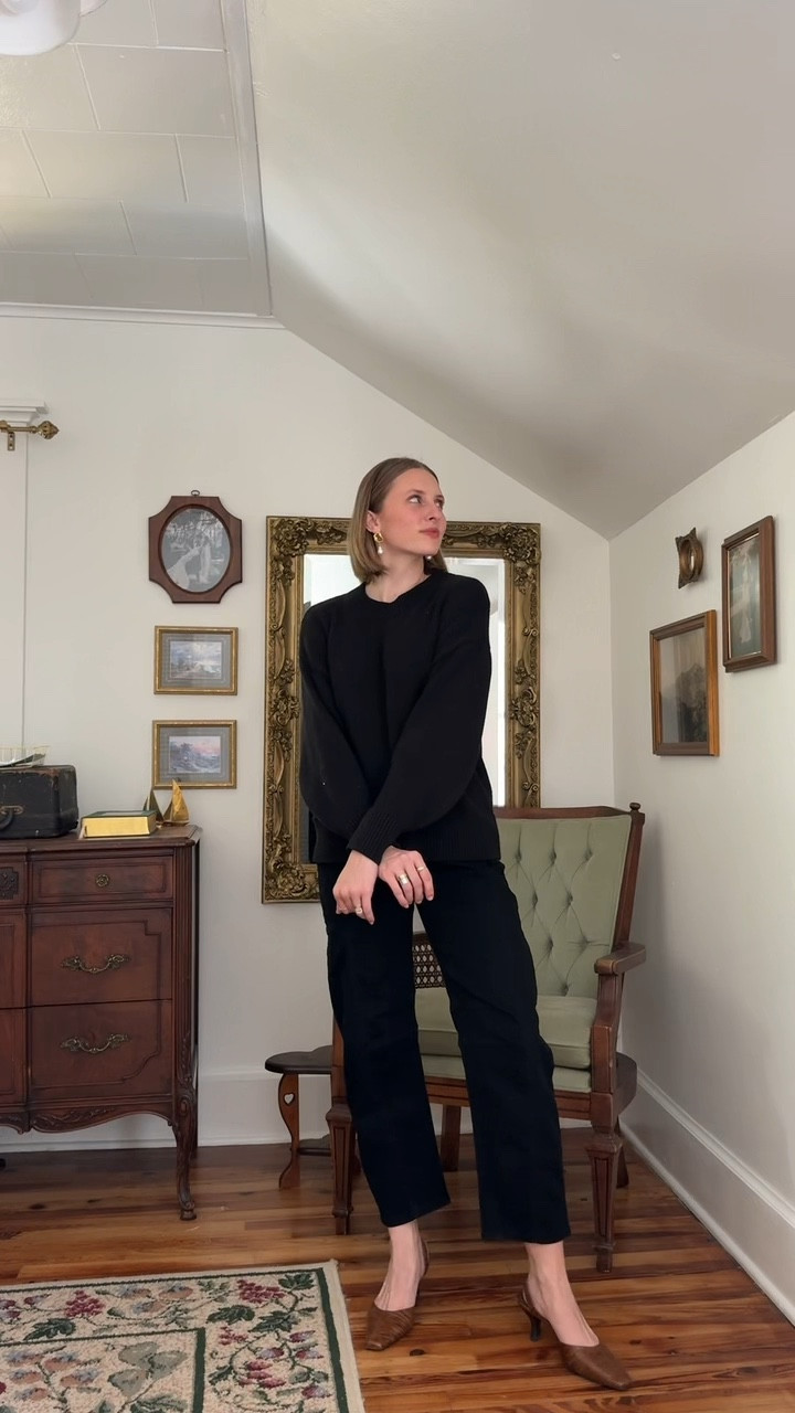 barrel jeans from @genleck @amazonfashion 
size: 2

#ootdinspo #ootdfashion #outfitideas #outfitinspo #style #nightout #nightoutoutfit #trending #styleguide 

#LTKBeauty #LTKStyleTip #LTKPetite