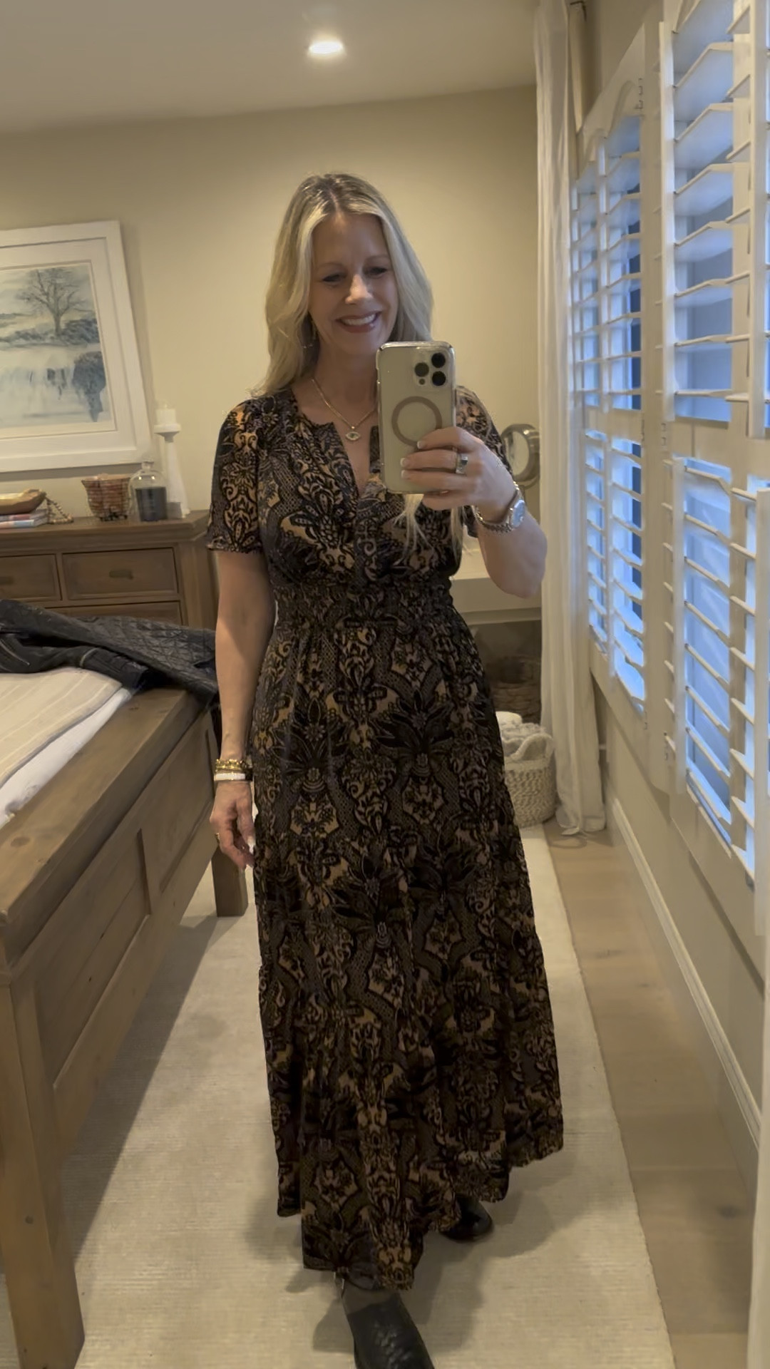 Heading out to dinner with friends wearing this beautiful Somerset dress from Anthropologie and cowboy boots from Cuadra 💕

Red Carpet of Life, LTK over 50, date night, 

#LTKOver40 #LTKStyleTip