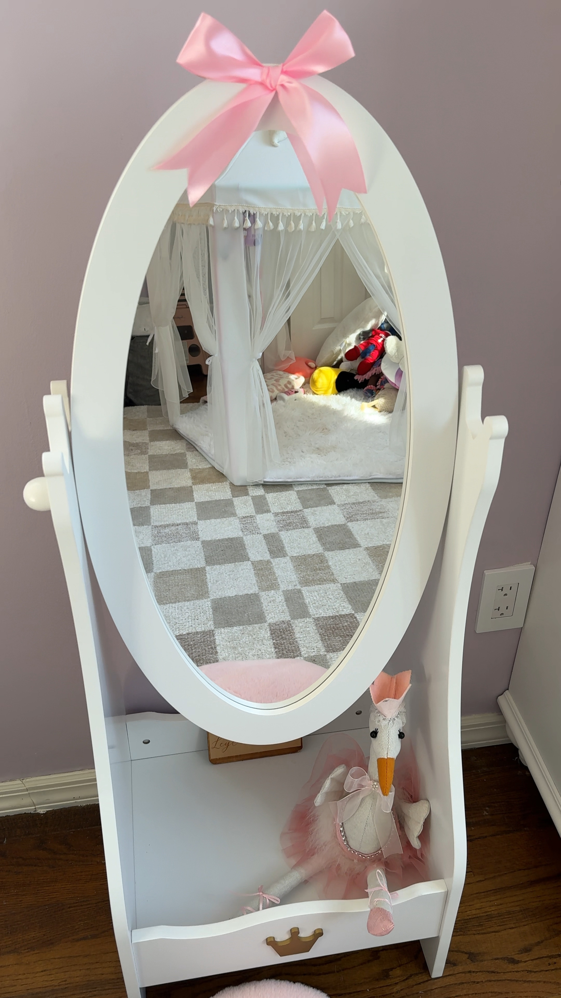 Toddler mirror, toddler dressing mirror, free standing mirror, toddler roomm

#LTKKids #LTKGiftGuide #LTKHoliday
