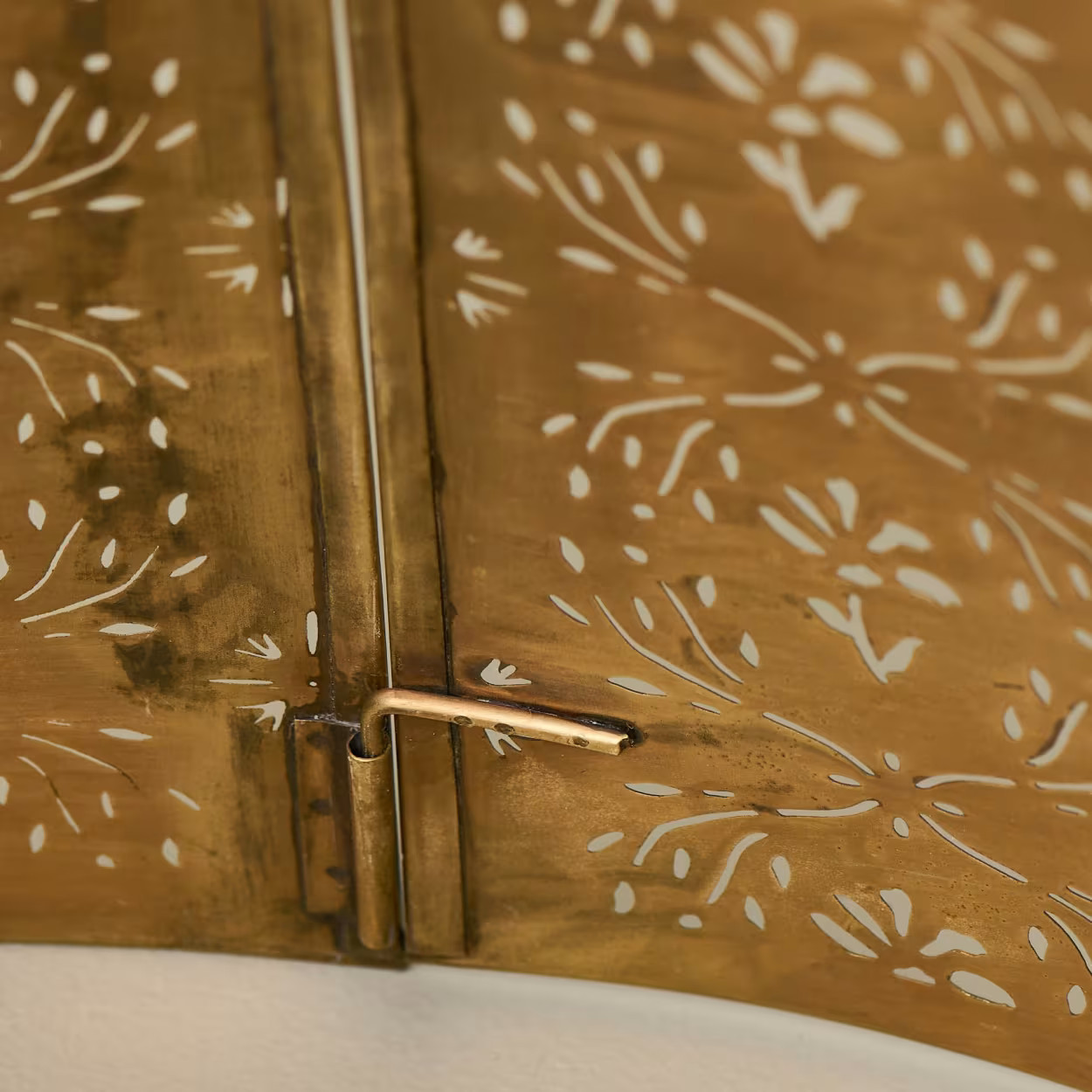 Antique Brass Finish Tree Collar | Magnolia