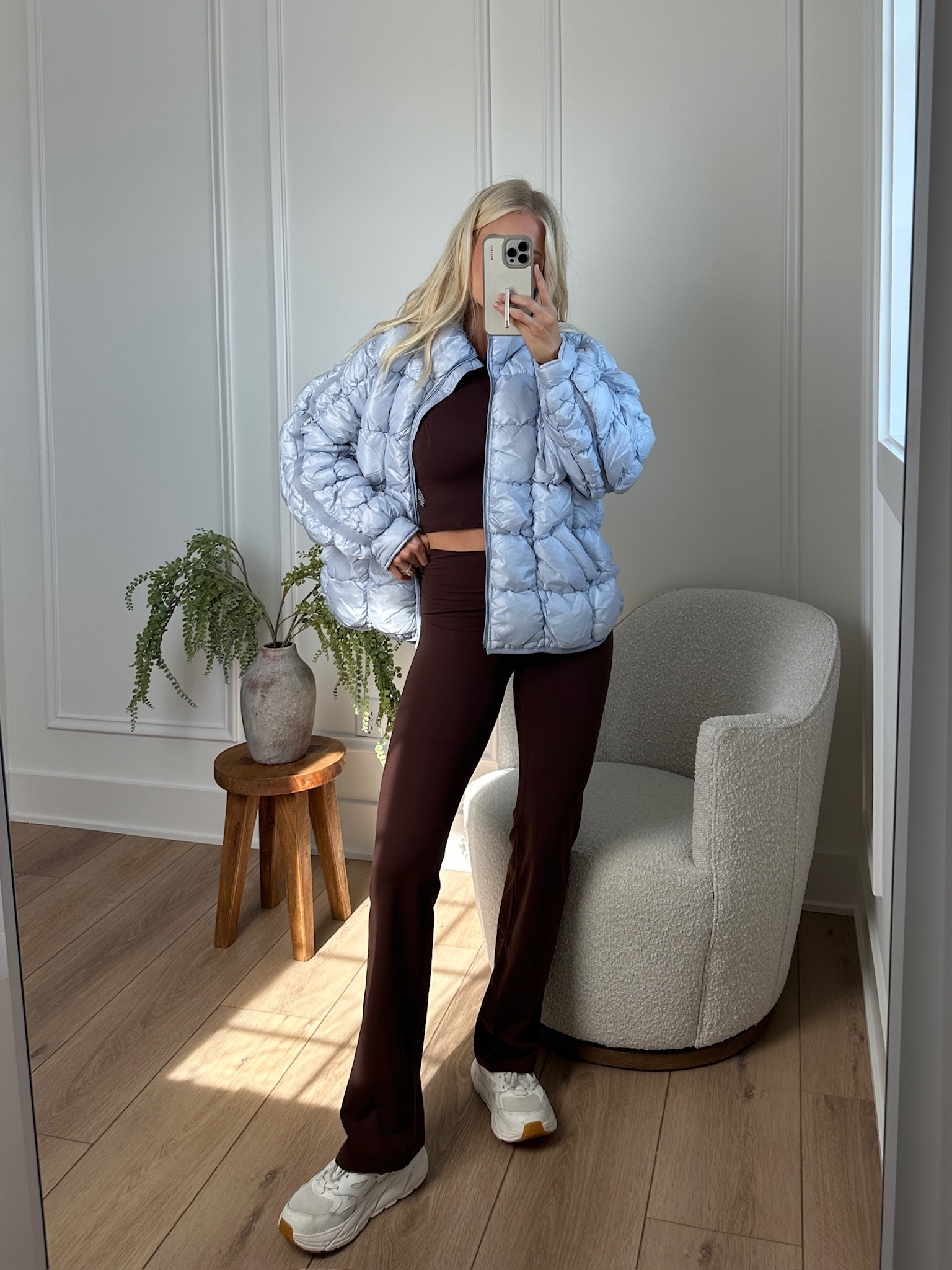 Loving all of my new fall finds from @fpmovement 🍁 Wearing a small in jacket, xs/s in tank, small in bottoms! #FPMovementPartner @Shop.LTK #liketkit

#LTKActive #LTKStyleTip #LTKSeasonal