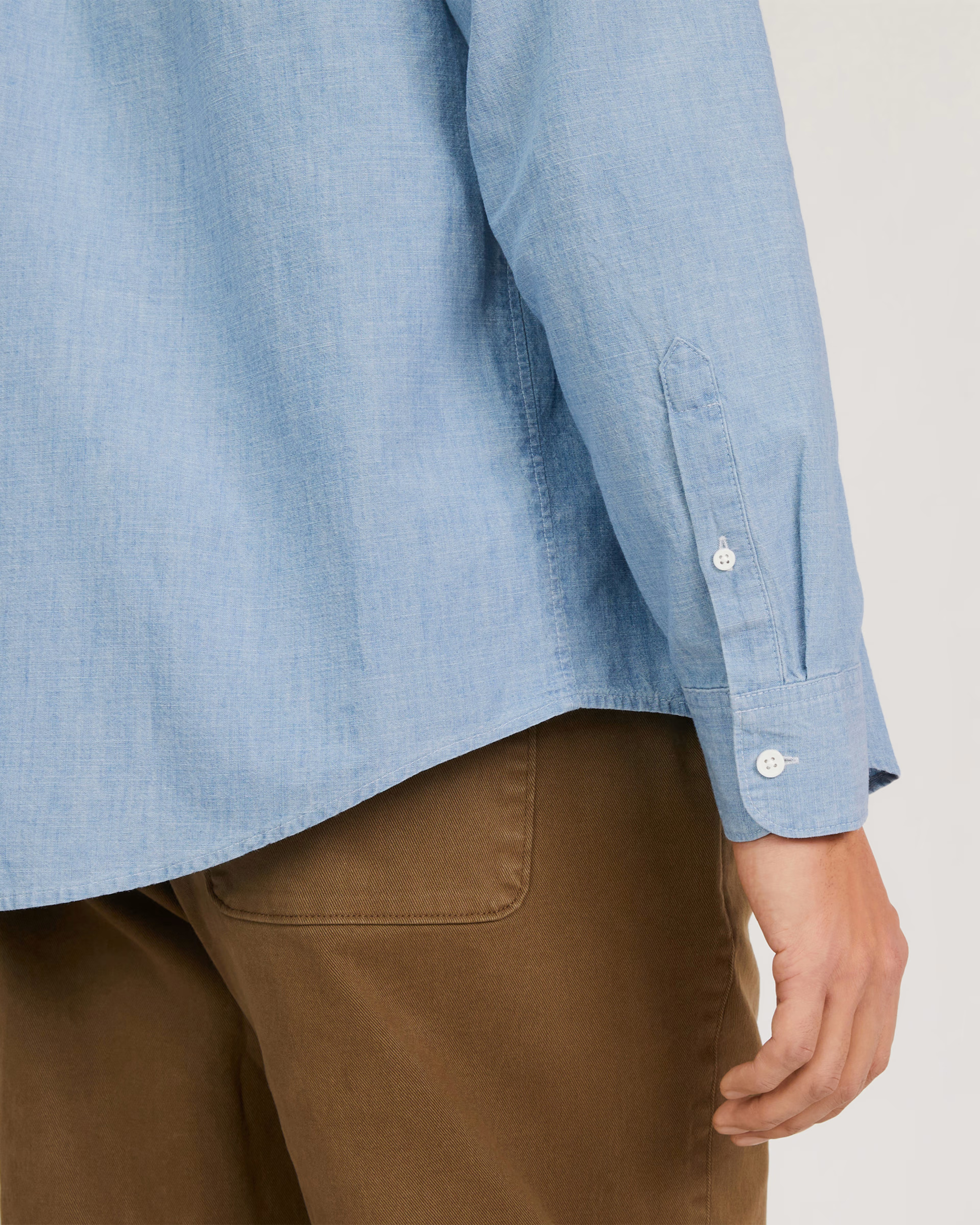 The Relaxed Organic Chambray Shirt | Everlane