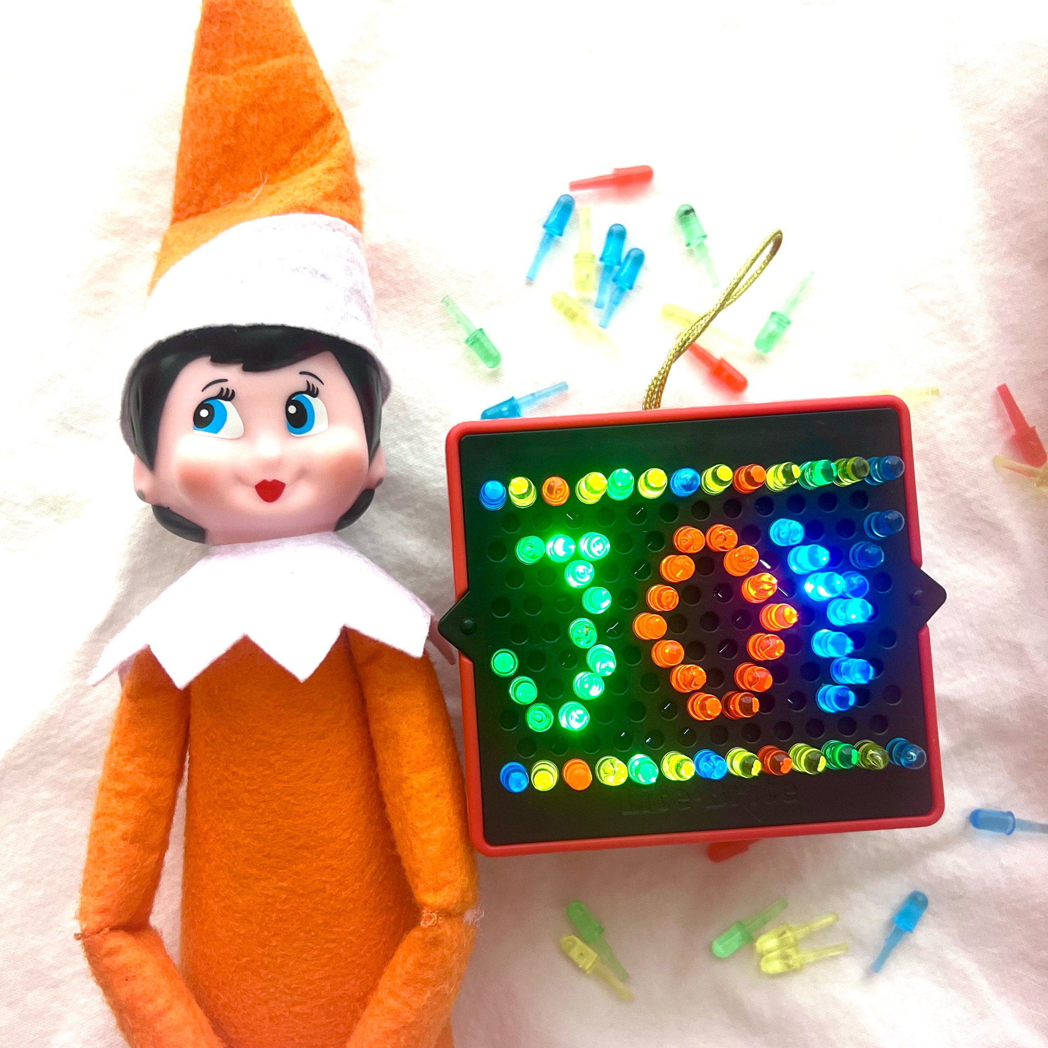 Light & Bright! ✨
Another last-minute idea for your last night of Elf Season! This Christmas mini Lite Brite actually works as an ornament too, note for future years. Sold out atm but linking a similar size / version!

#LTKHoliday #LTKSeasonal #LTKKids