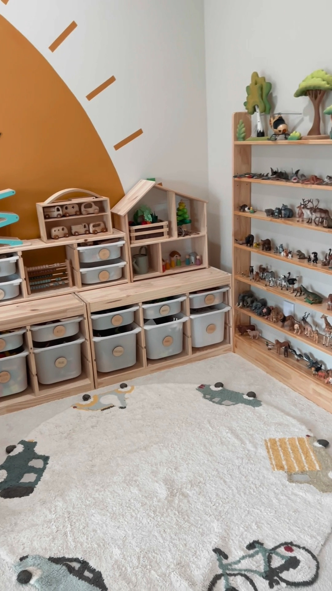 More playroom essentials🫶🏼