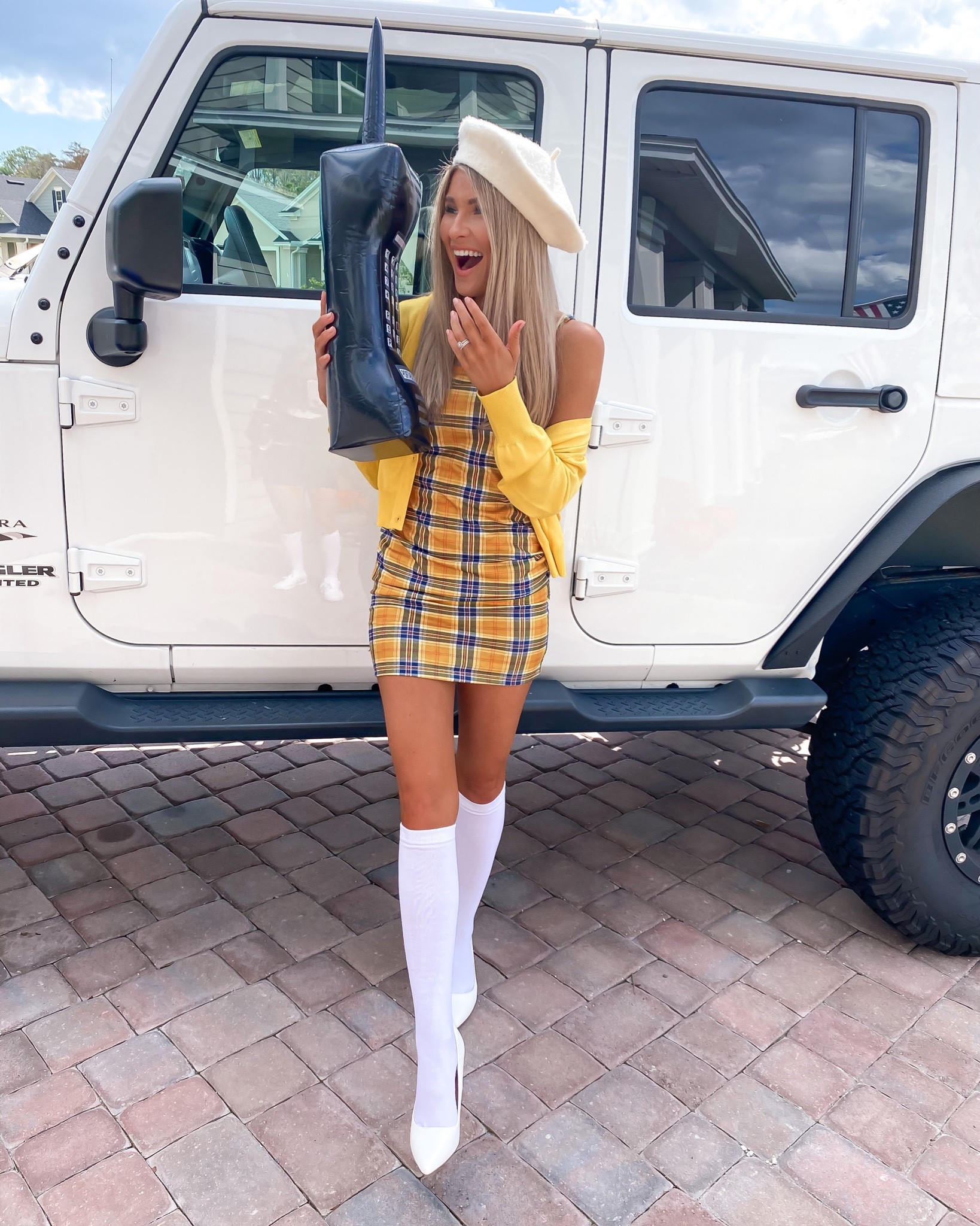 DIY Halloween costume. Clueless. Mean girls. Cher. Cute Halloween costume. Easy costume. Amazon Halloween

#LTKstyletip #LTKHalloween #LTKfindsunder50