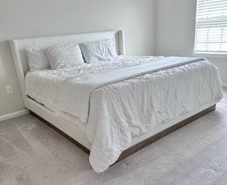 New custom bed! Comes in all sizes & tons of fabric options (this is “basketweave slub ivory"

#LTKstyletip #LTKhome #LTKfamily