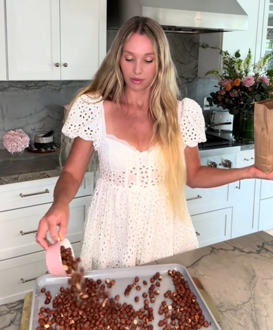 I’ve been getting so many questions on this dress! It’s so flattering and perfect to dress up or down. I love the eyelet detail

#LTKFamily #LTKStyleTip