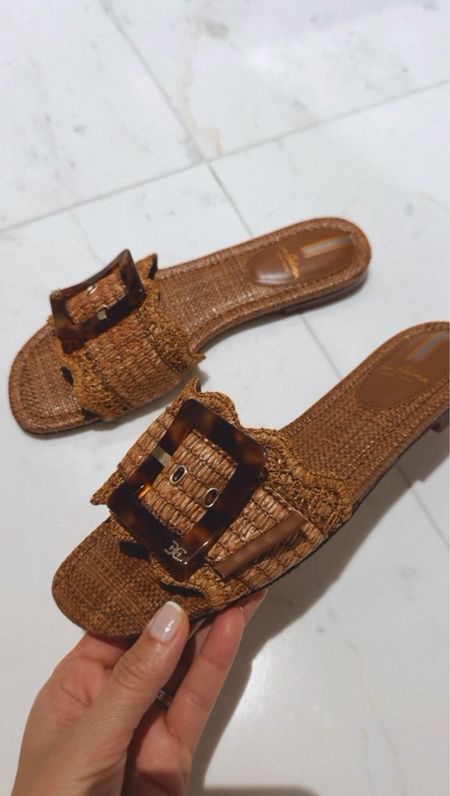 Gorgeous summer sandal 
run tts . Perfect for so many occasions.

#LTKShoeCrush #LTKU #LTKSeasonal